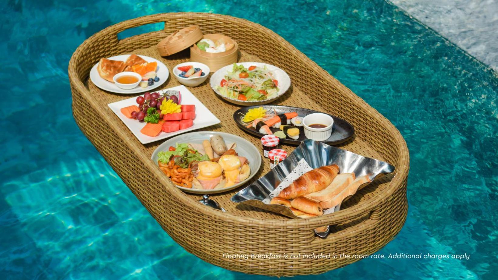 Three-Bedroom Presidential Beachfront Villa (24-hour butler service)