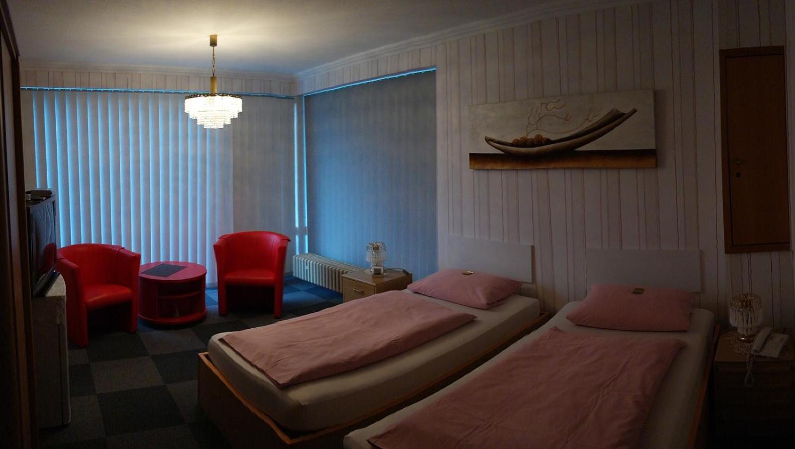 Double Room - Photo 4