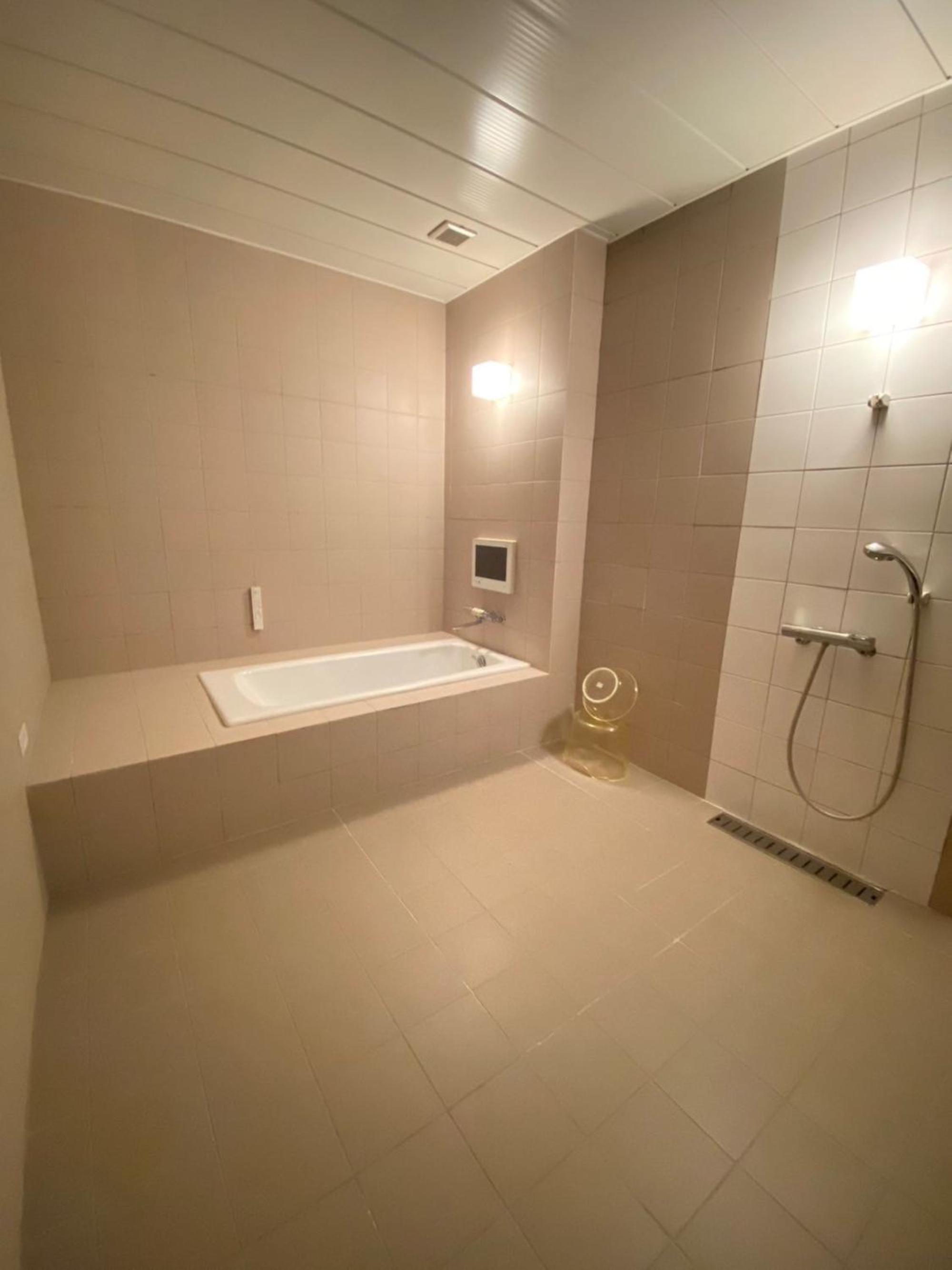 Deluxe Twin Room - Photo 3