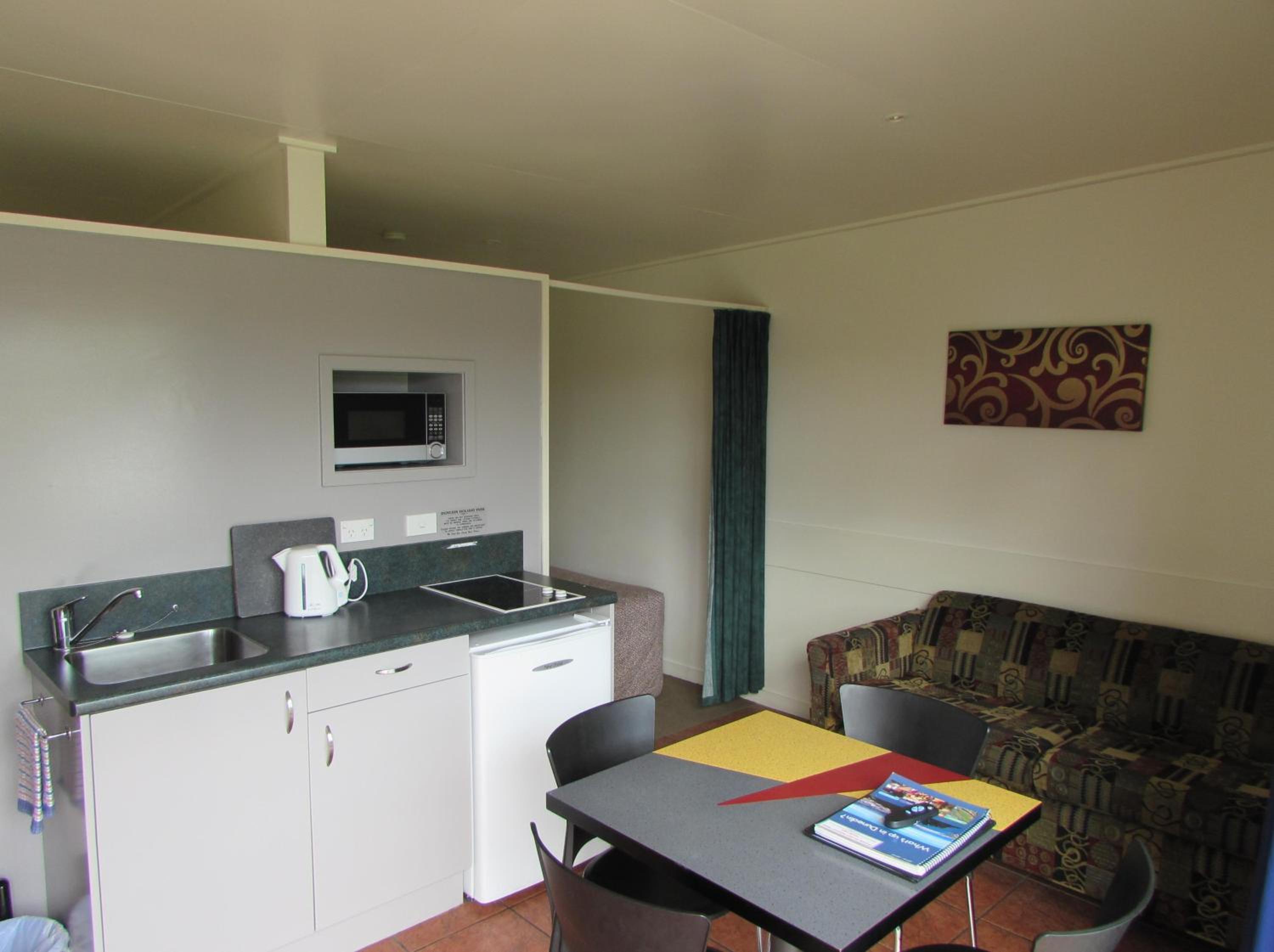 Self-Contained Family Room photo 2