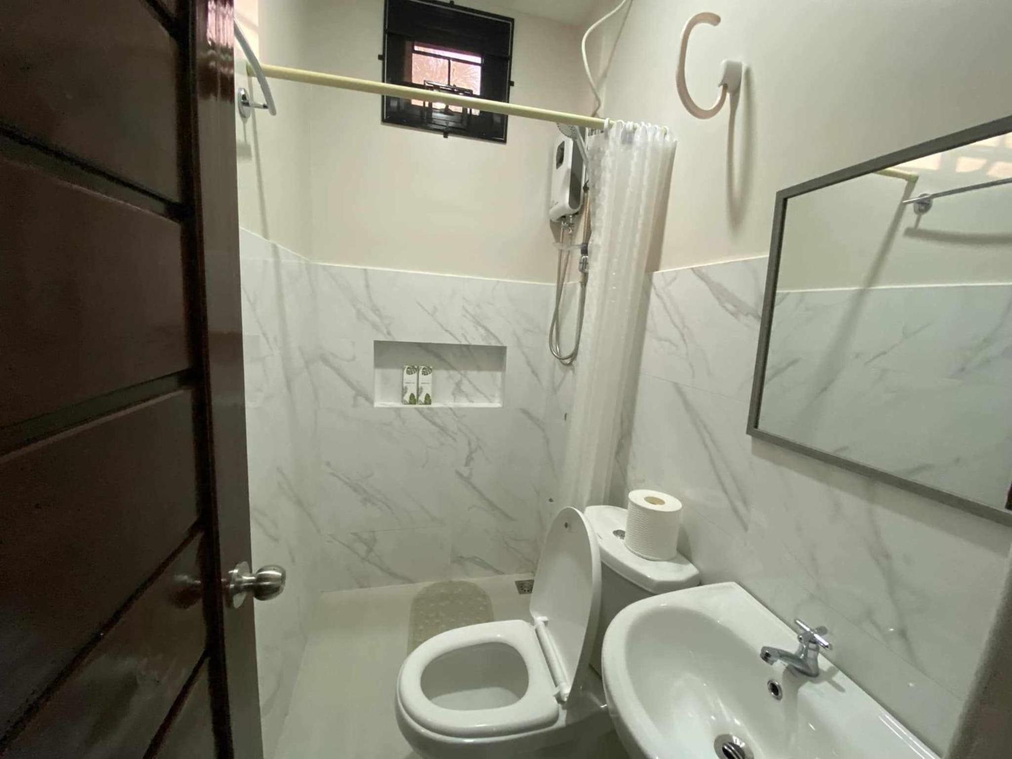 Double Room - Photo 3