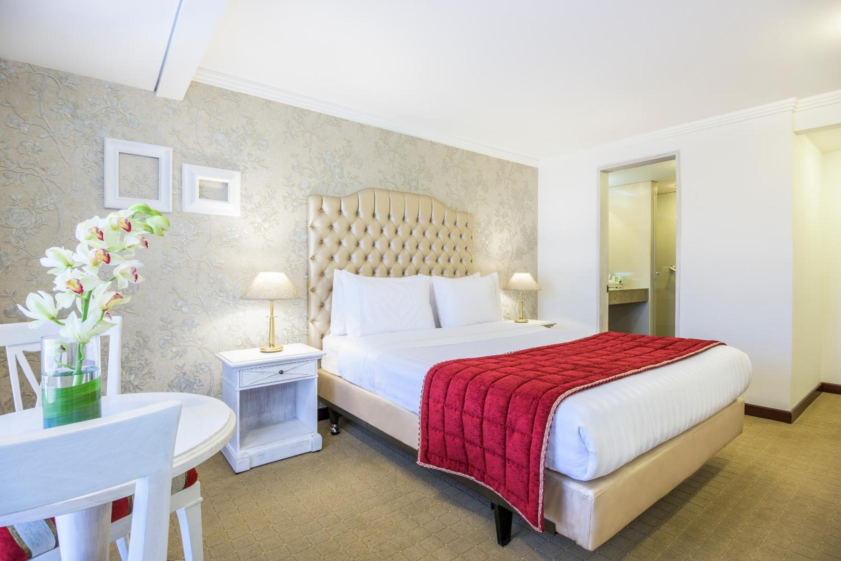 Standard Double Room - Photo 6