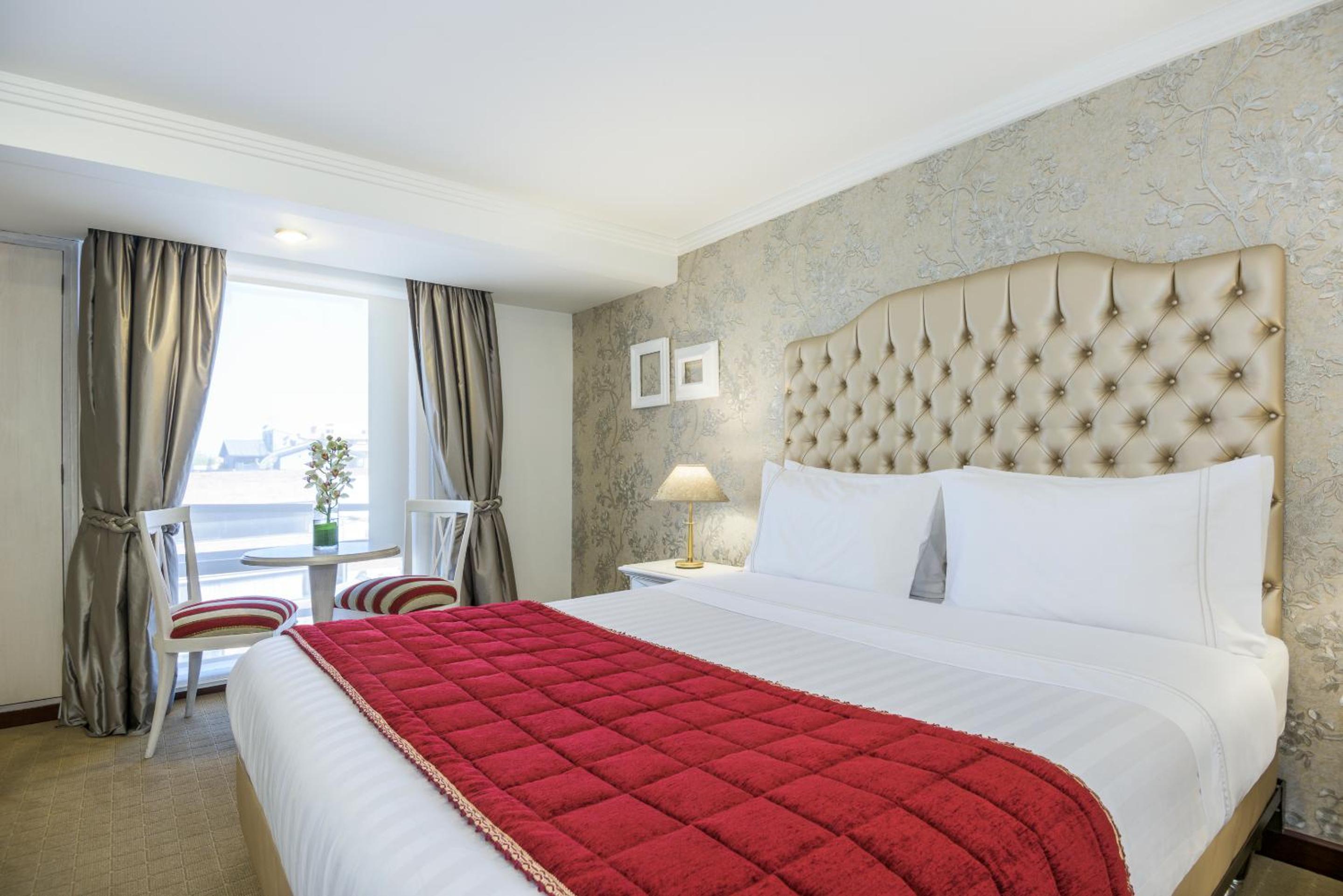 Standard Double Room - Photo 5