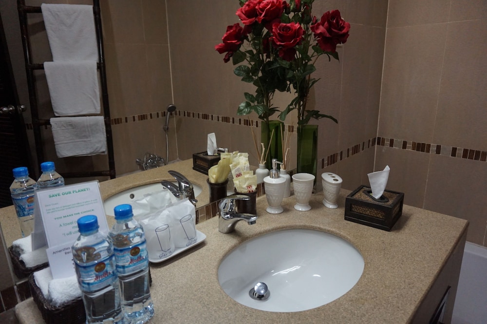 Standard Twin Room photo 2