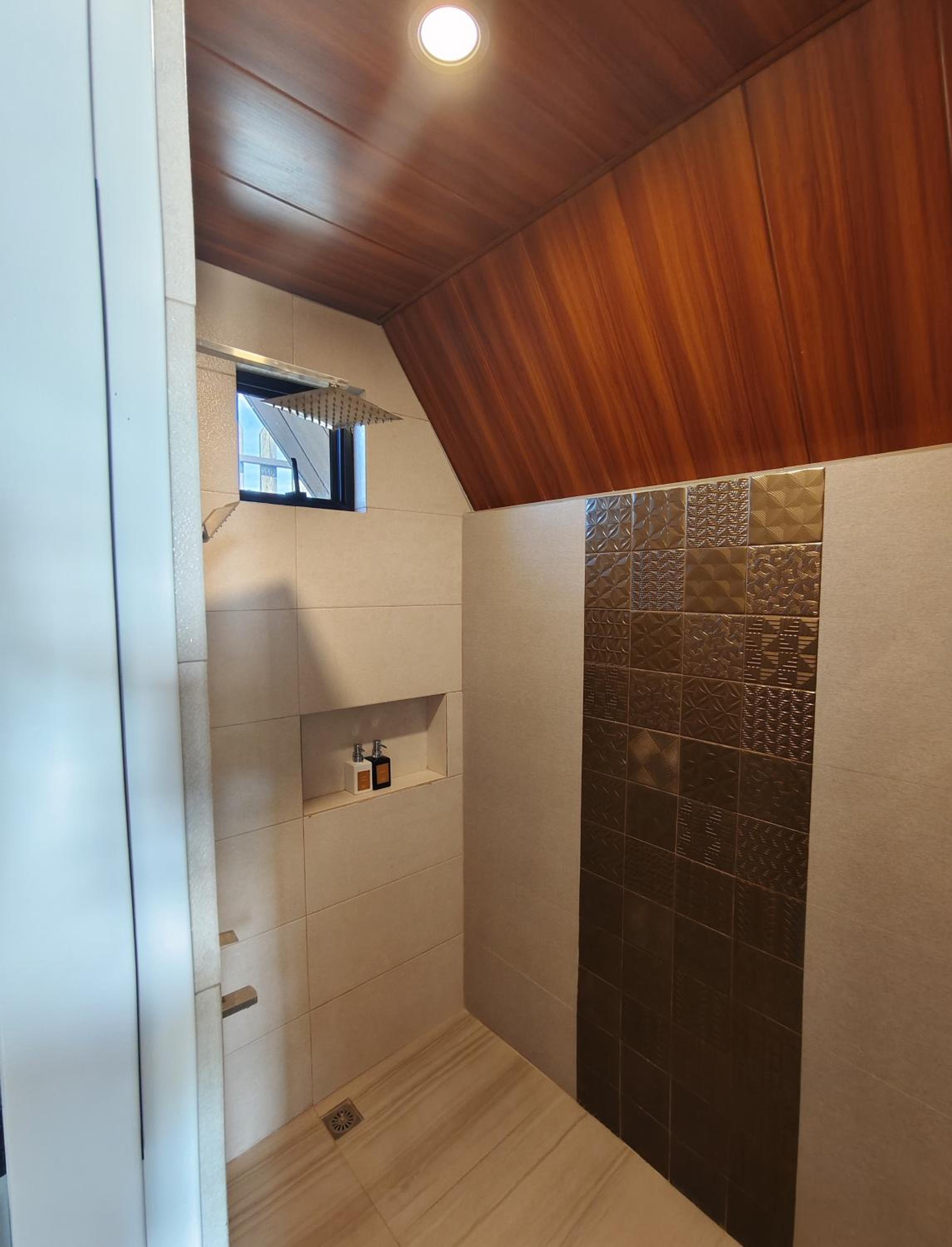 Villa with Private Pool - Photo 2