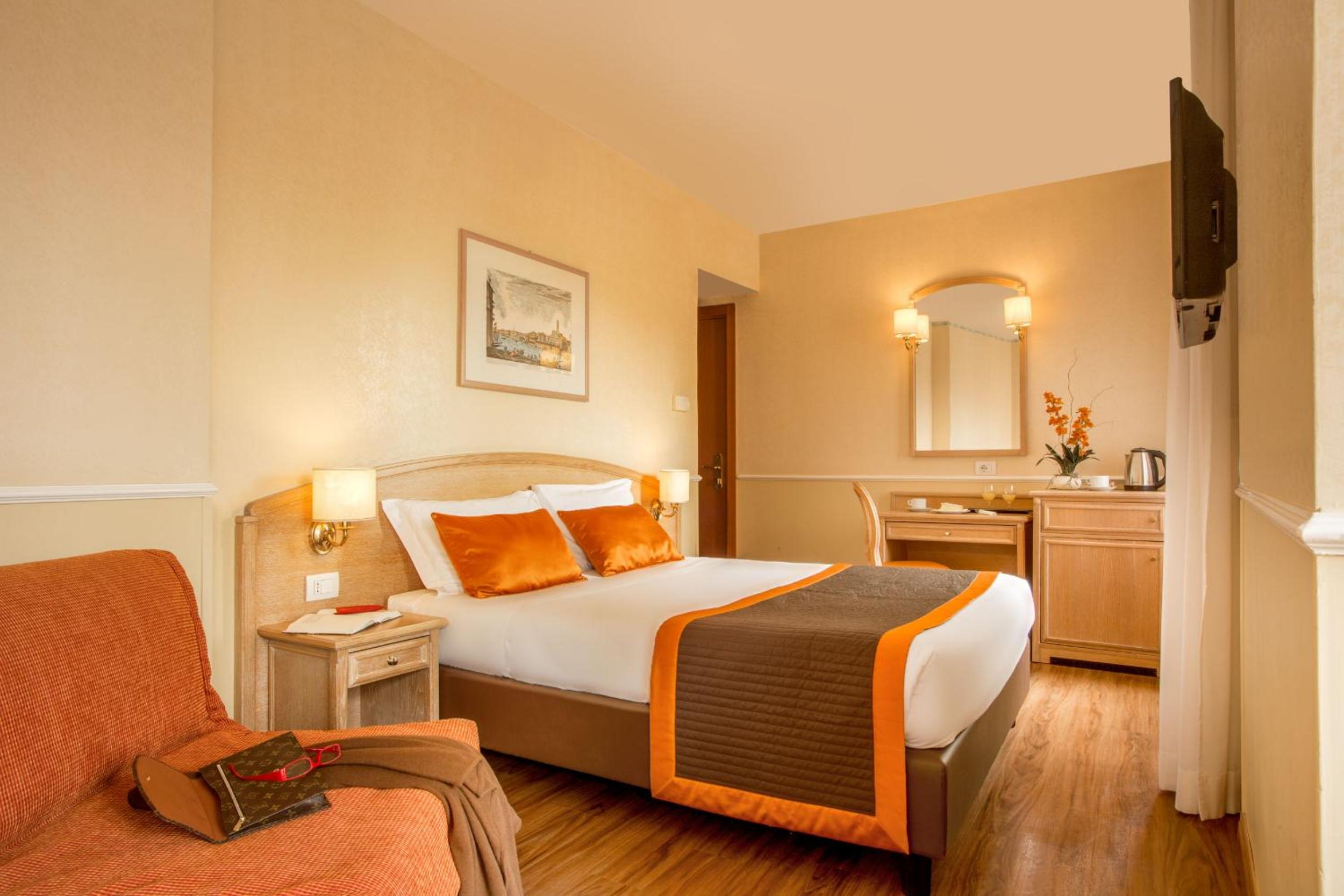 Double Room photo 1