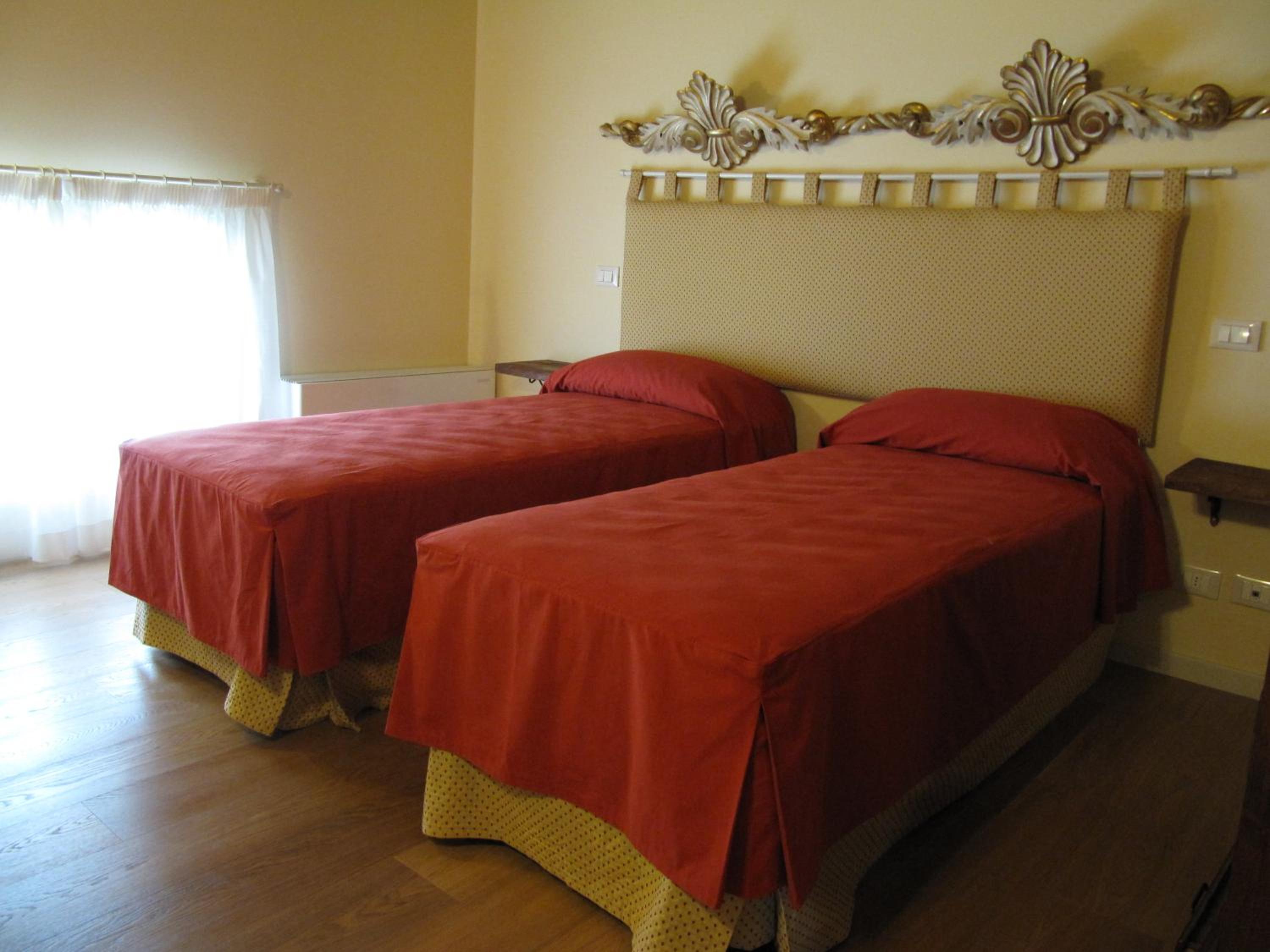 Two-Bedroom Apartment photo 2