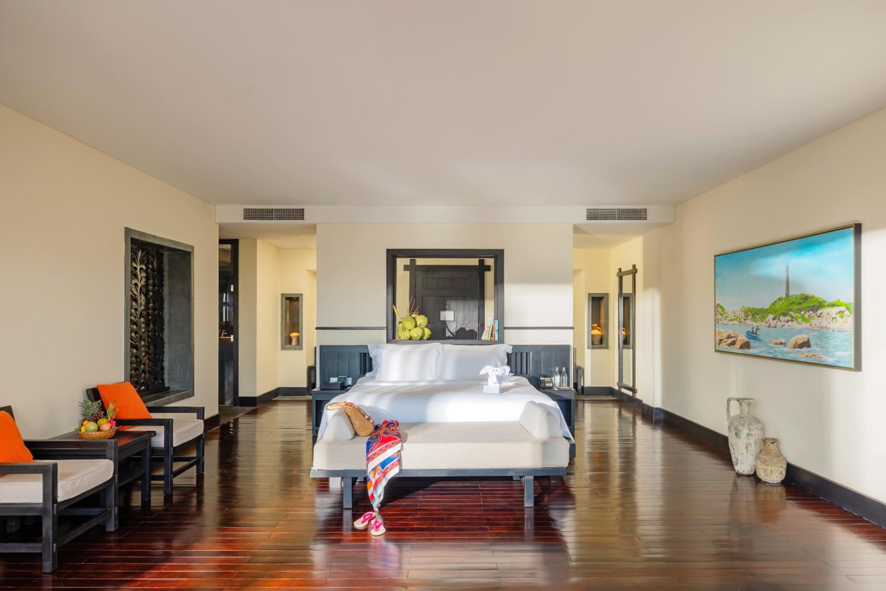 Ocean Suite - Photo 4