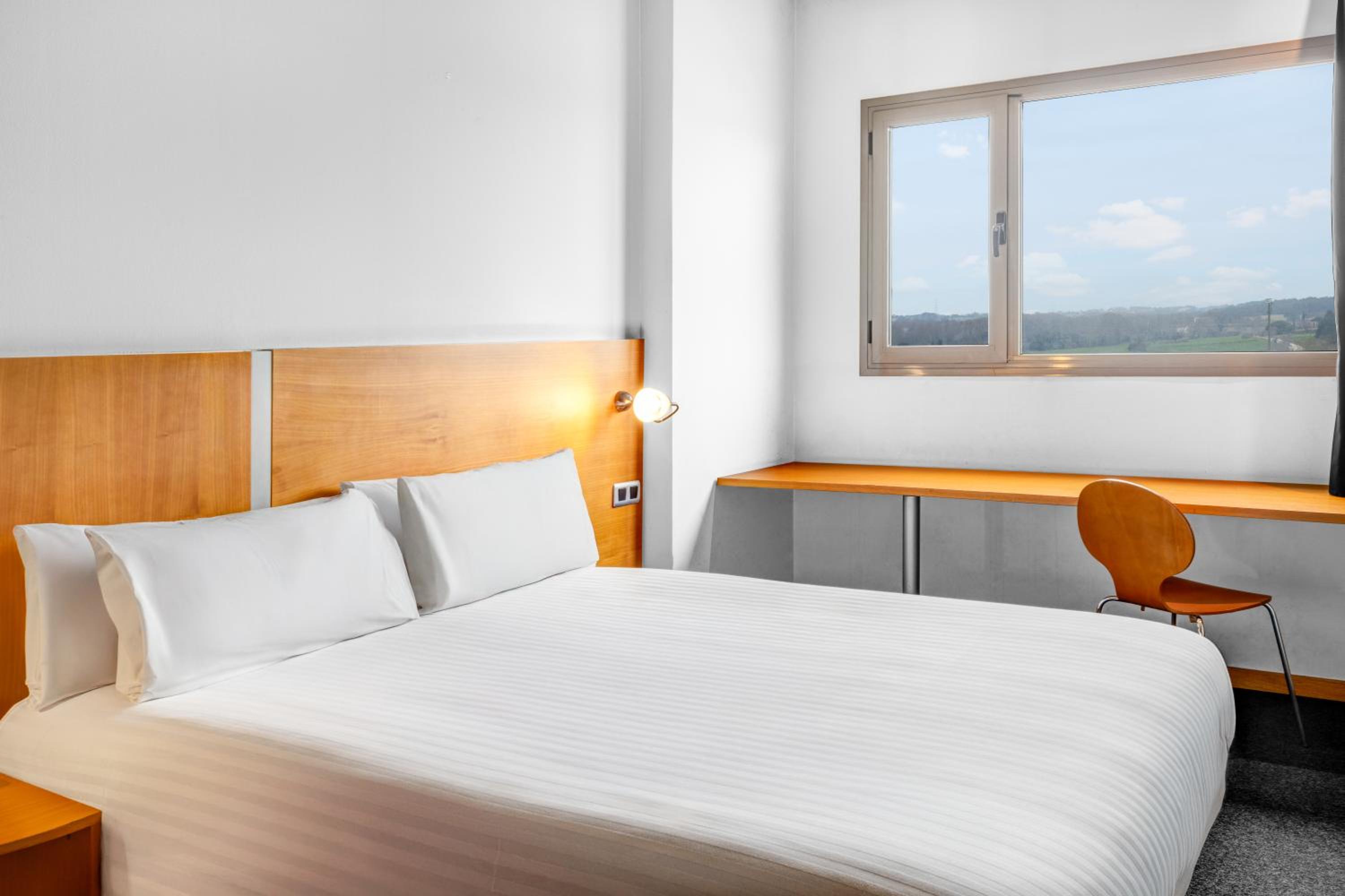 Superior Double Room - Photo 2
