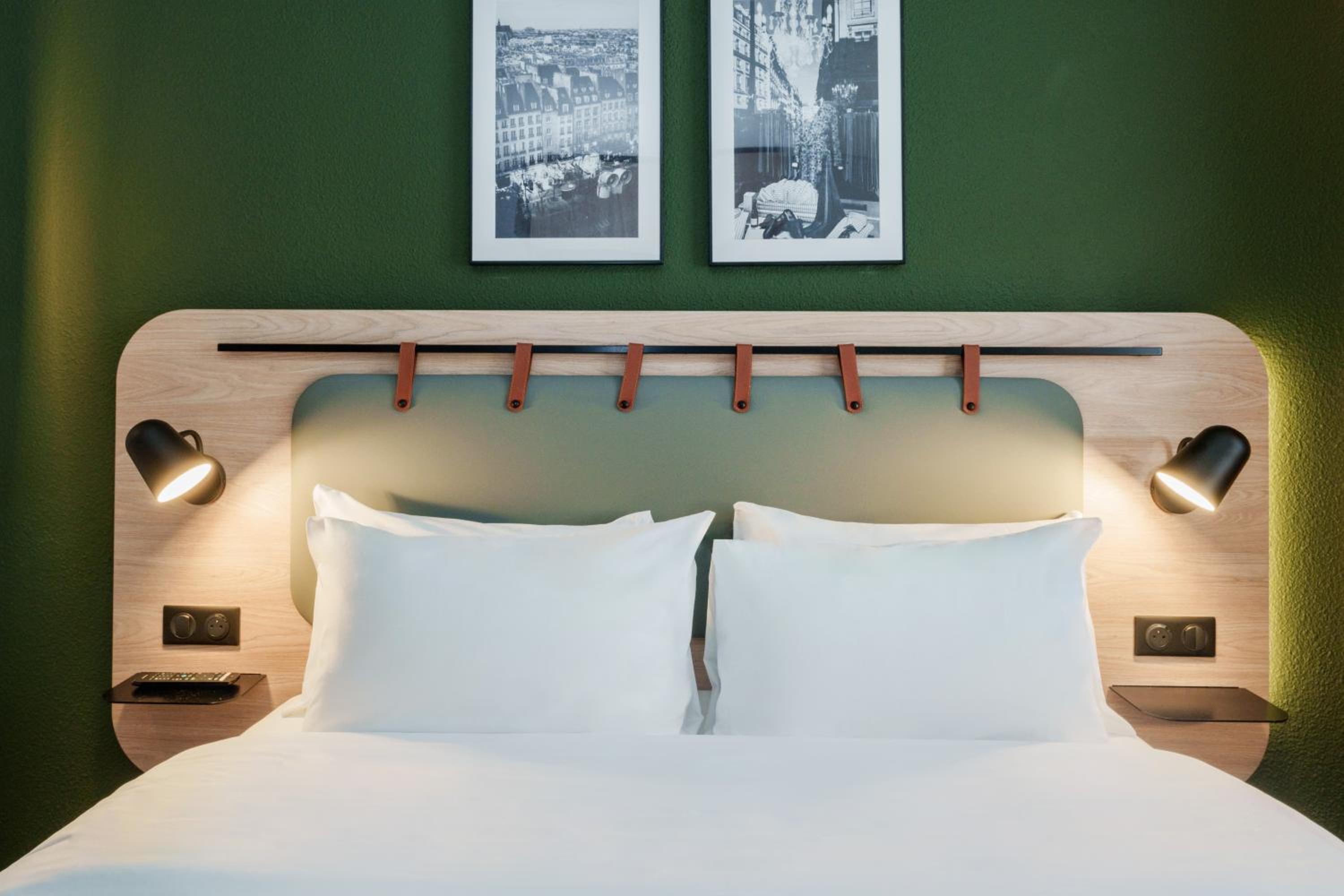 Superior Room - 1 King Bed - Photo 8