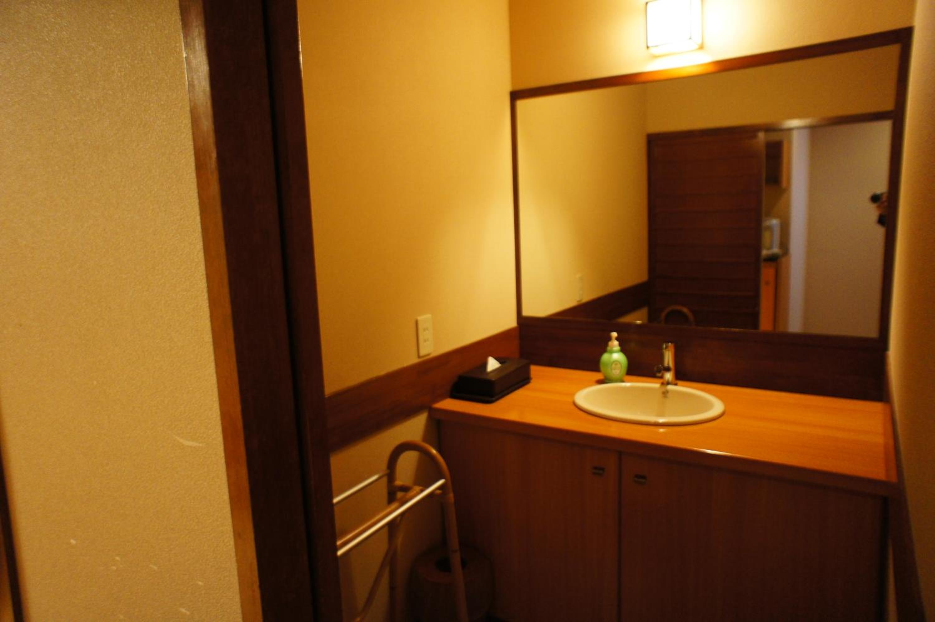 Japanese-Style Room - Main Building - Photo 6