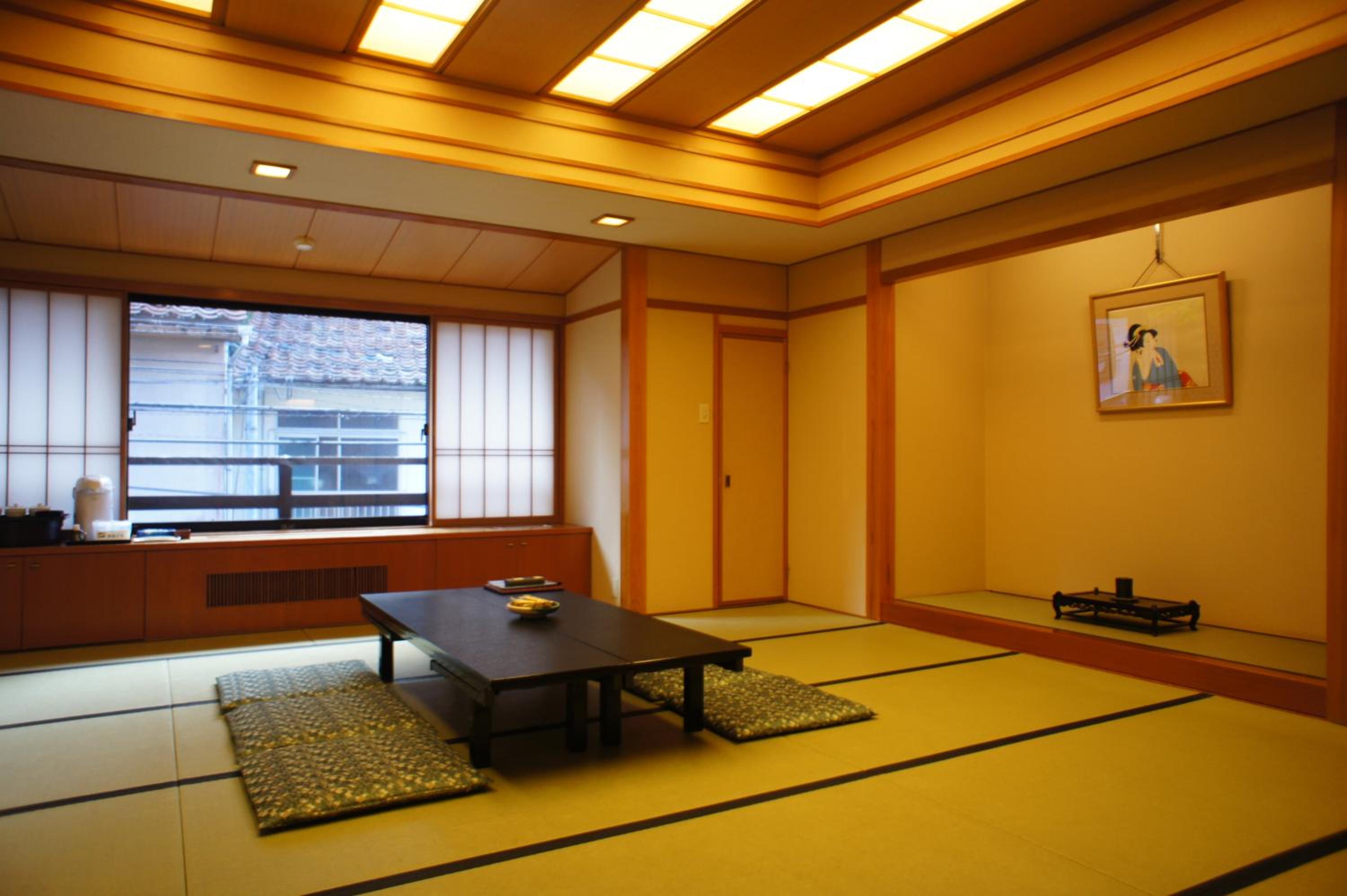 Japanese-Style Family Room - Main Building - Photo 1