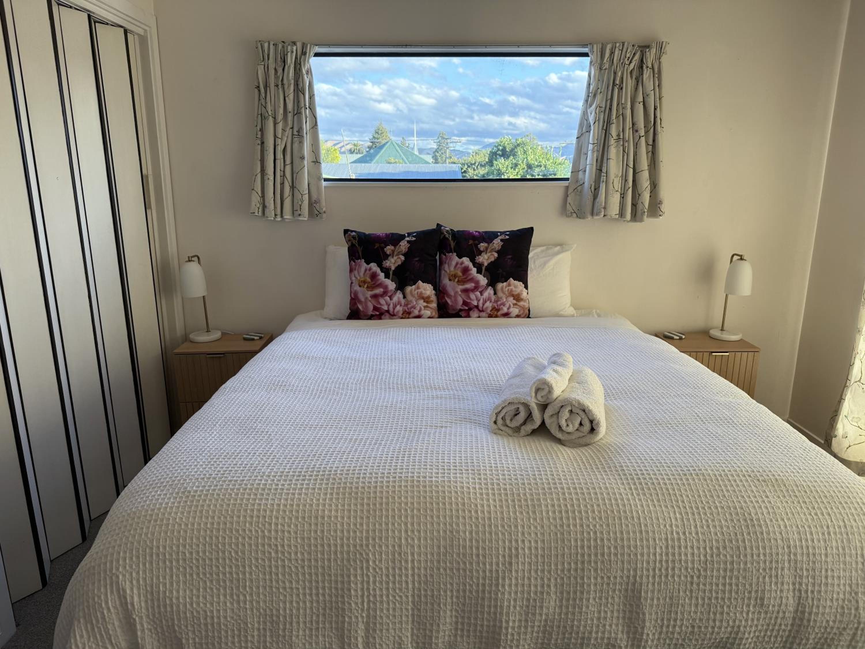 King Room with Garden View - Photo 14