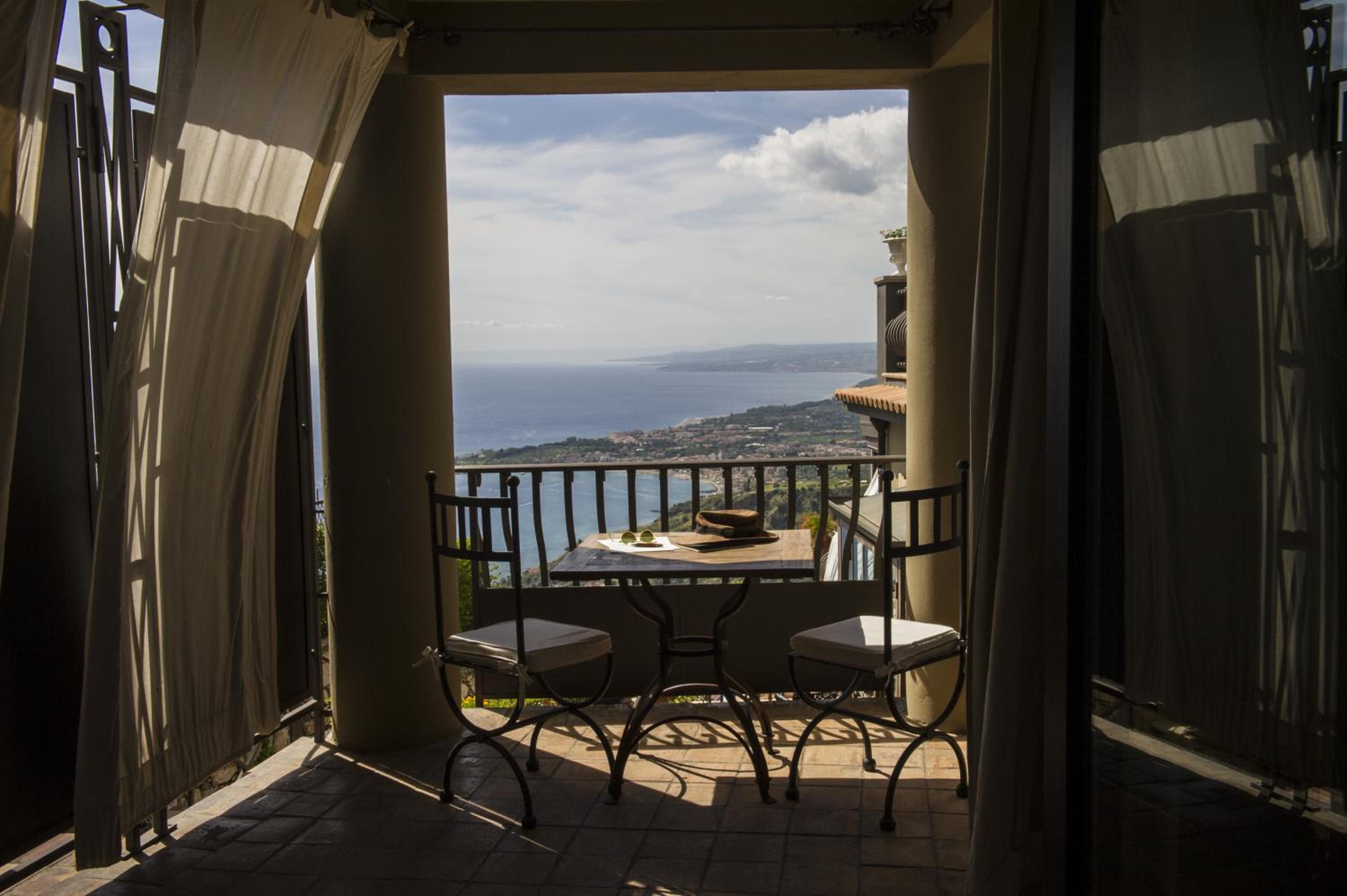 Junior Suite with Sea View