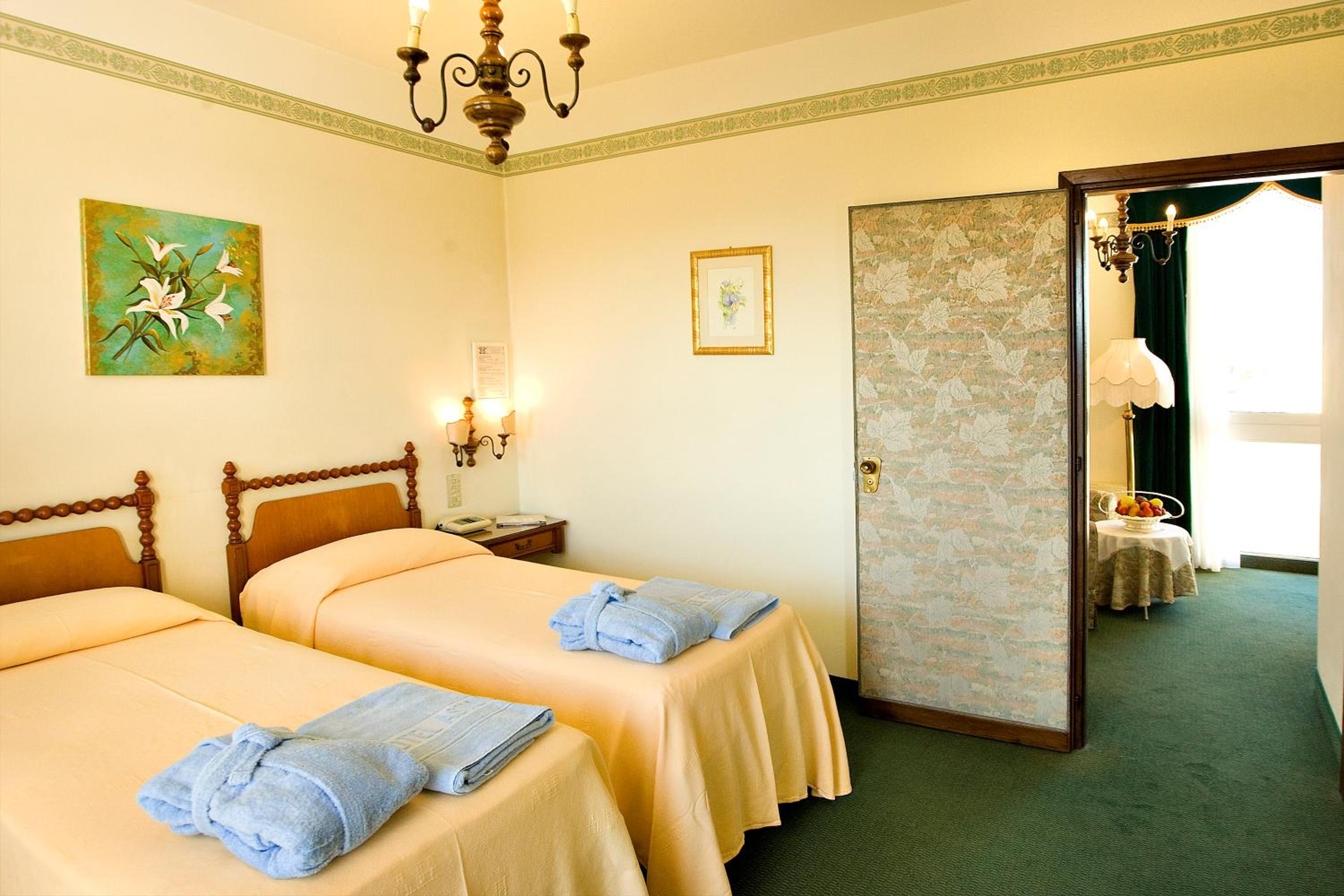 Suite with Pool View