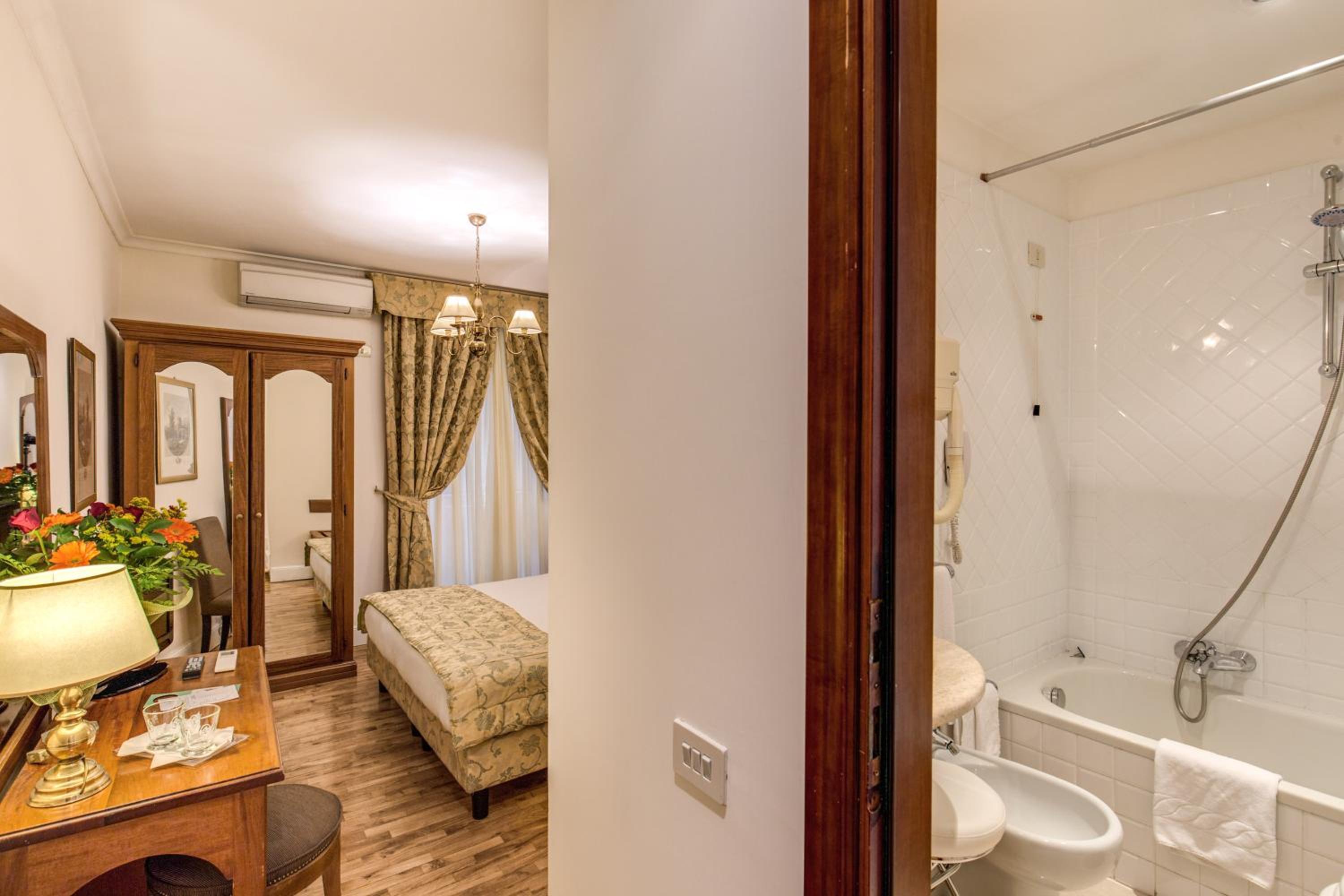 Triple Room photo 3