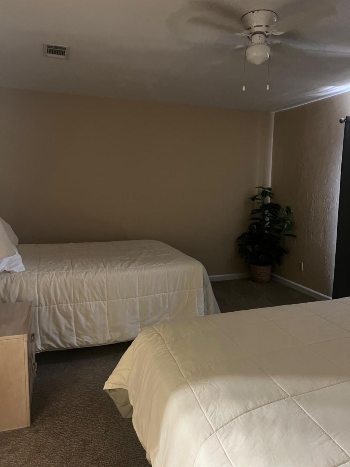 One-Bedroom Apartment with Balcony