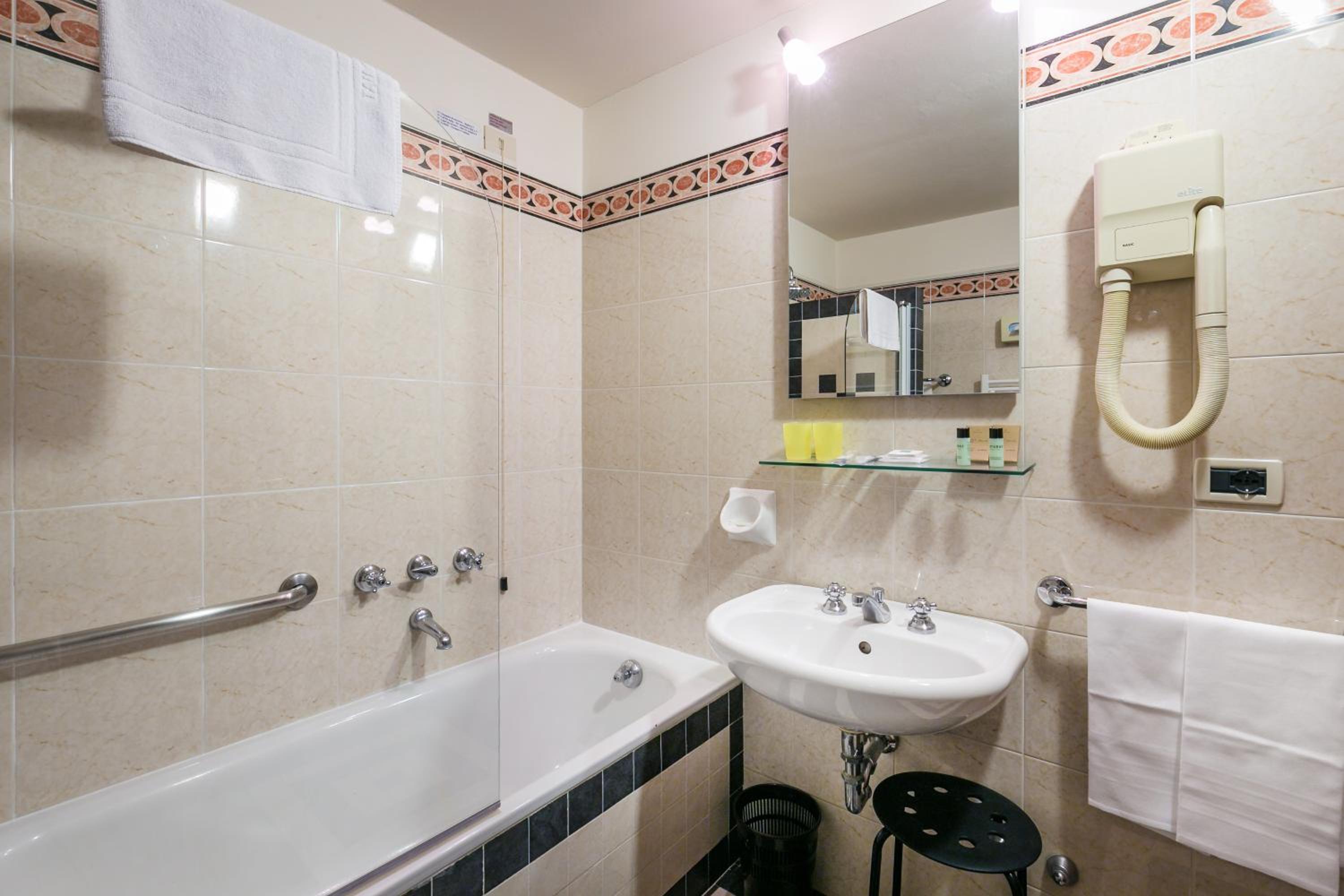 Triple Room - Photo 4