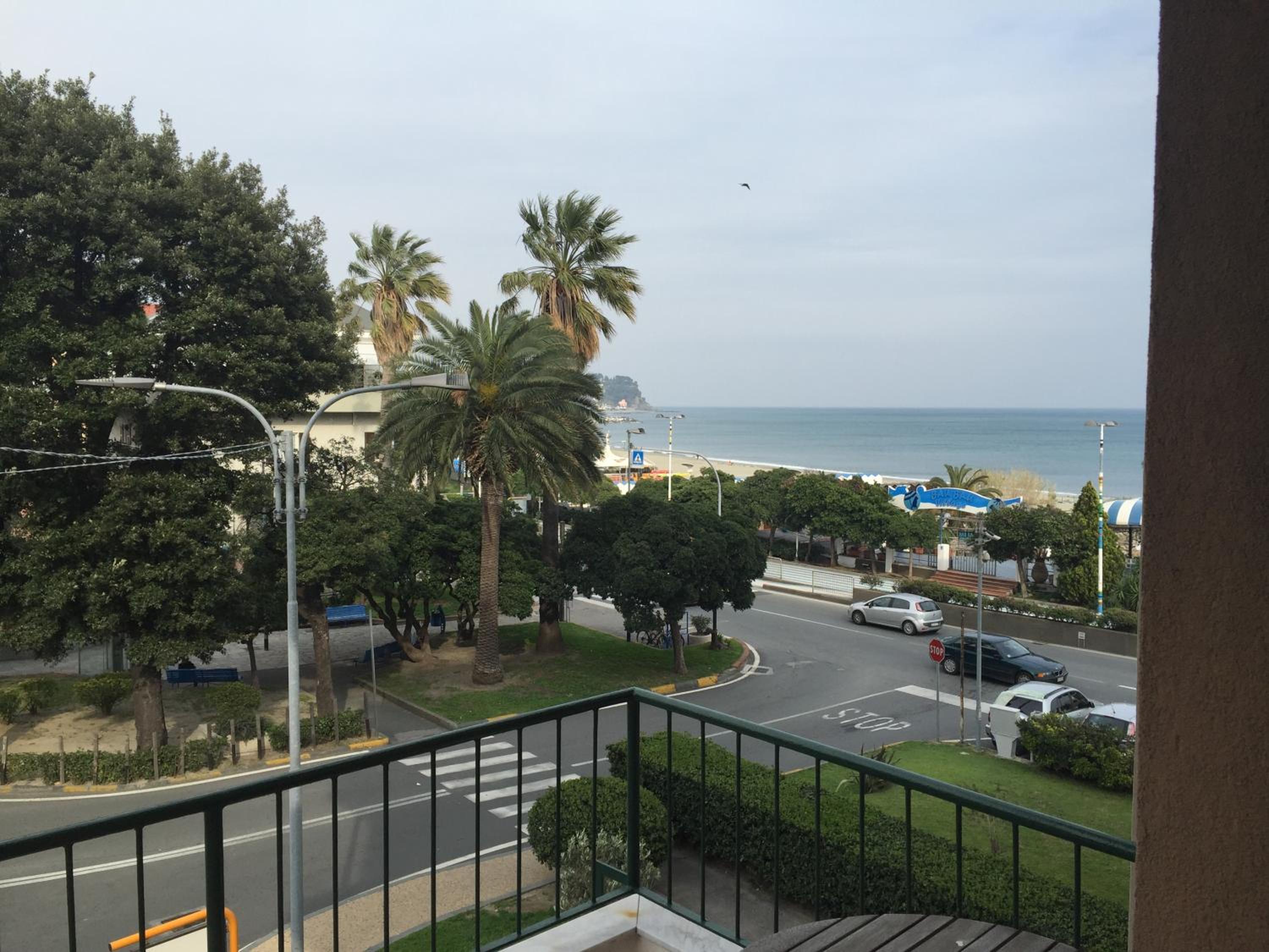 Double Room with Balcony photo 3