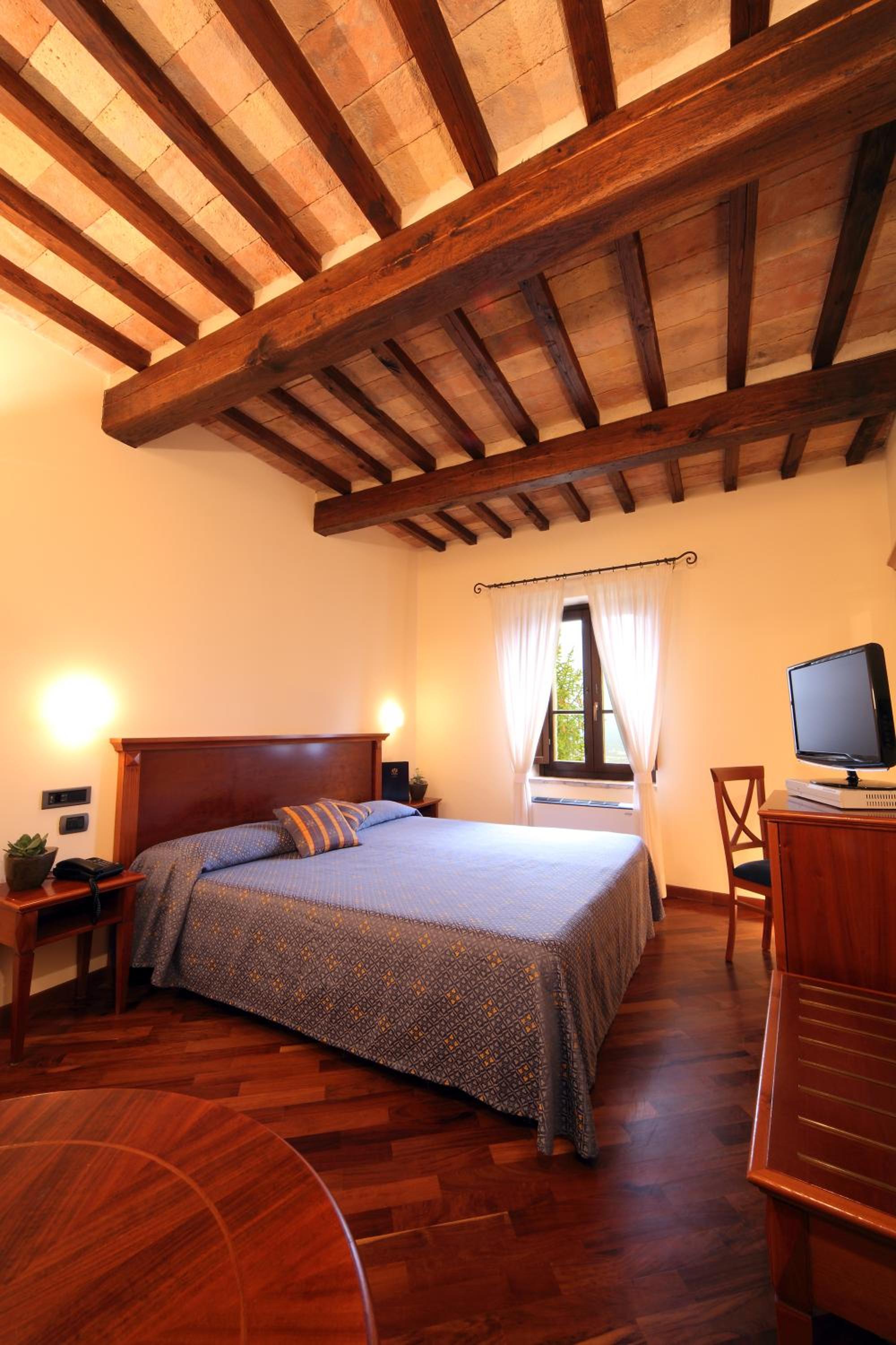 Classic Double Room - Photo 5