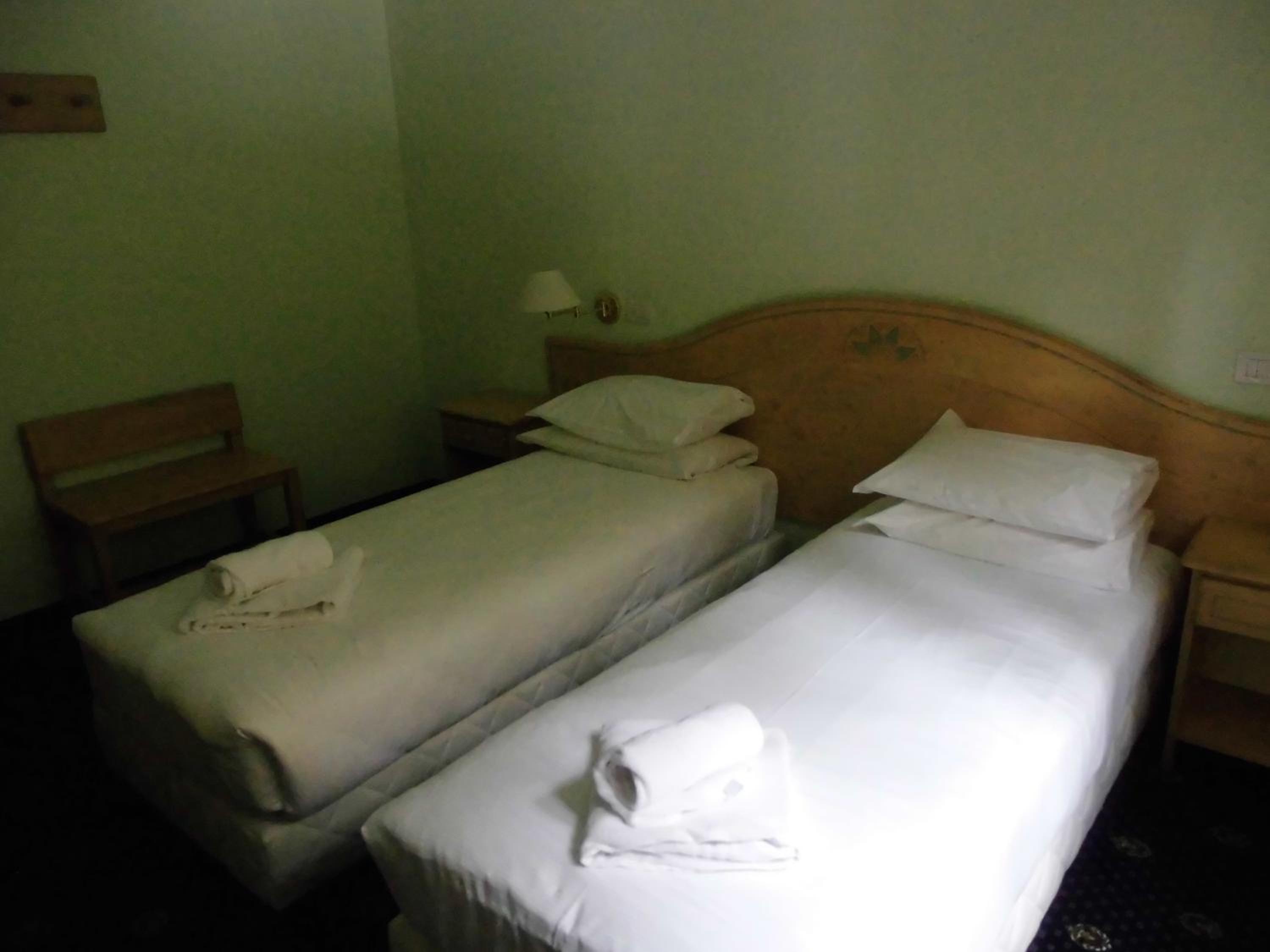 Double or Twin Room photo 2