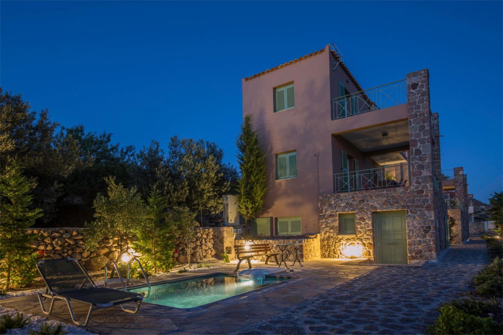 3-Bedroom Villa with Plunge Pool photo 1