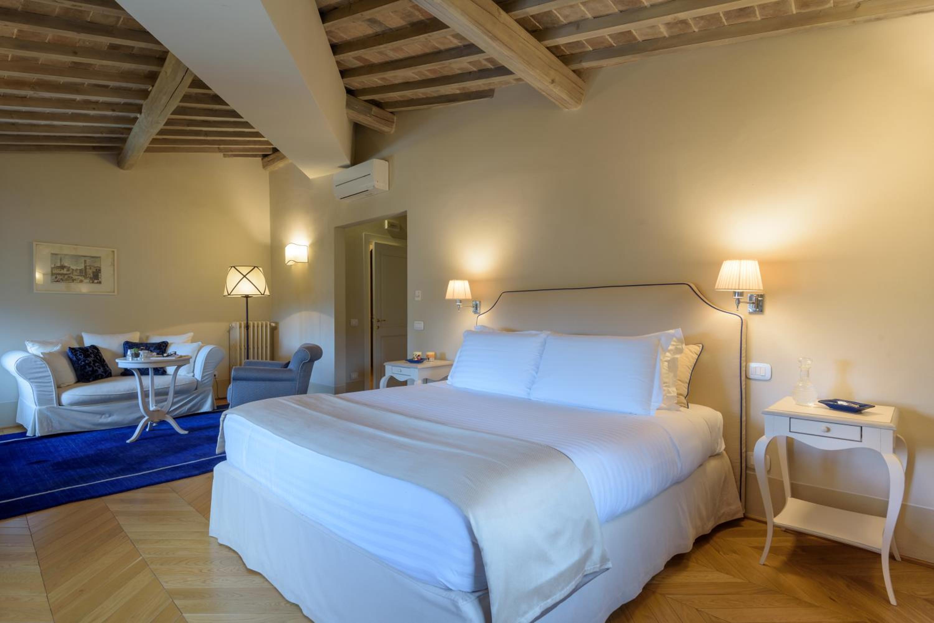 Superior Double Room photo 2