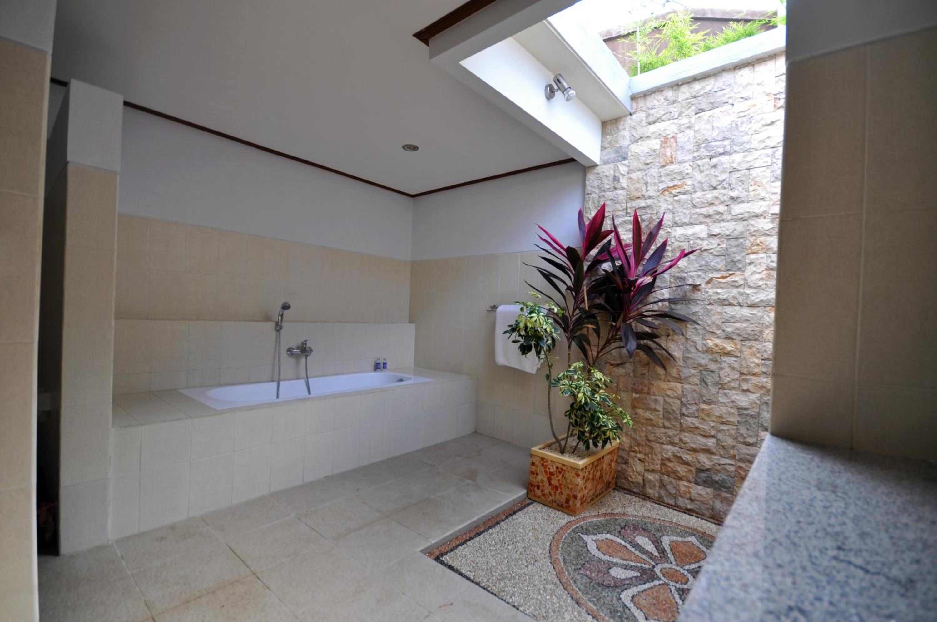 Headland Two-Bedroom Villa - Photo 45