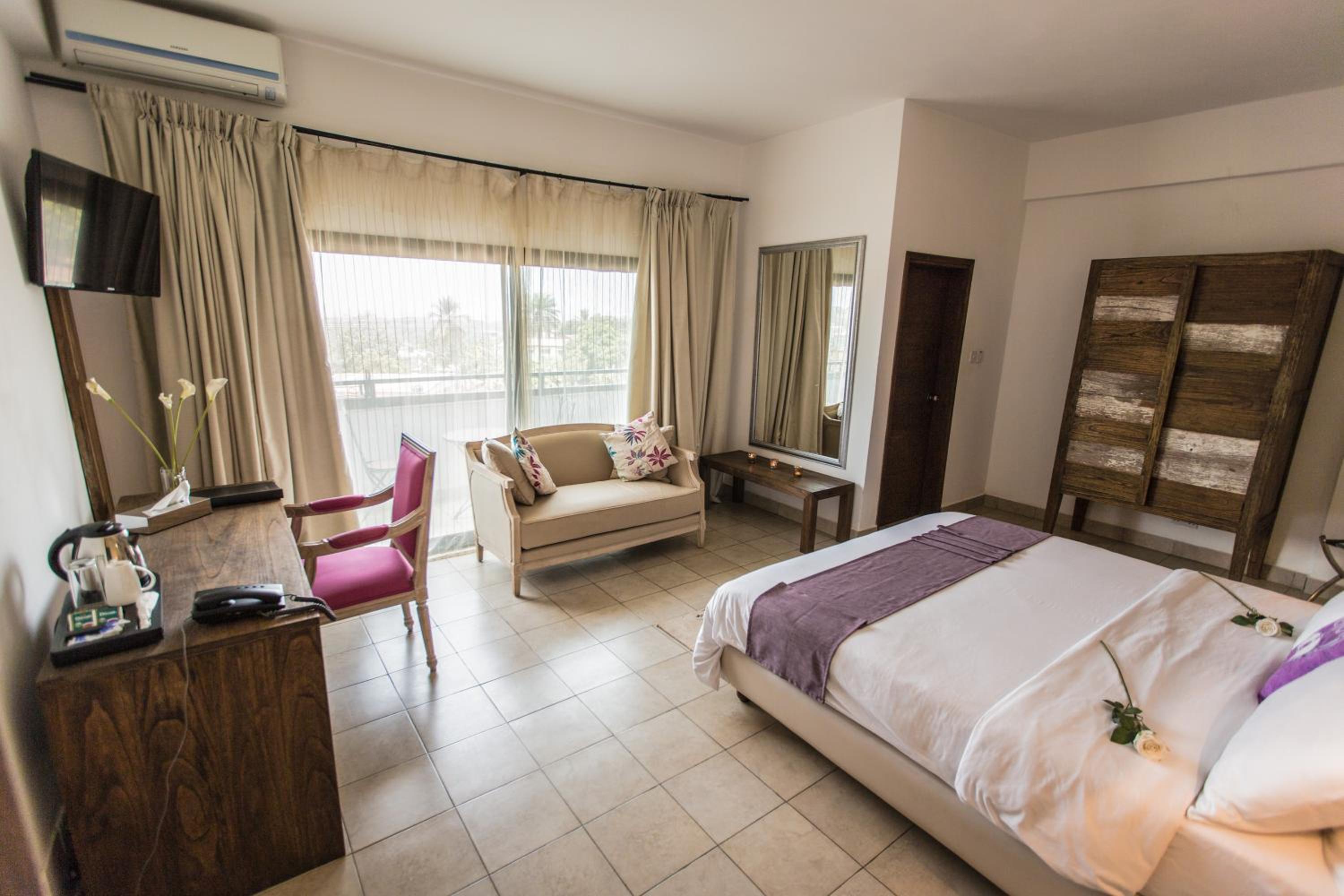Deluxe Double Room - Photo 7