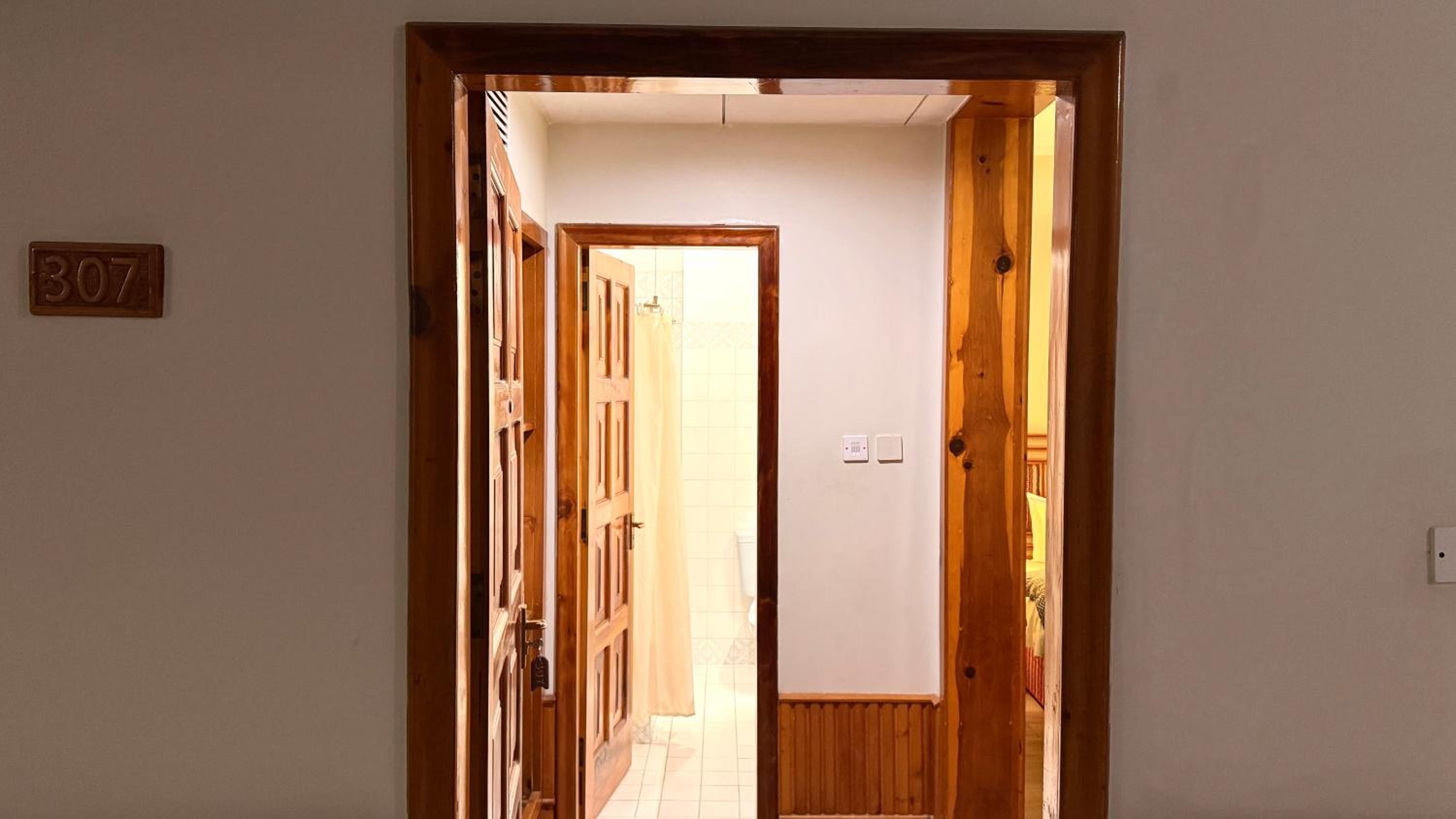 Twin Room with Balcony photo 3