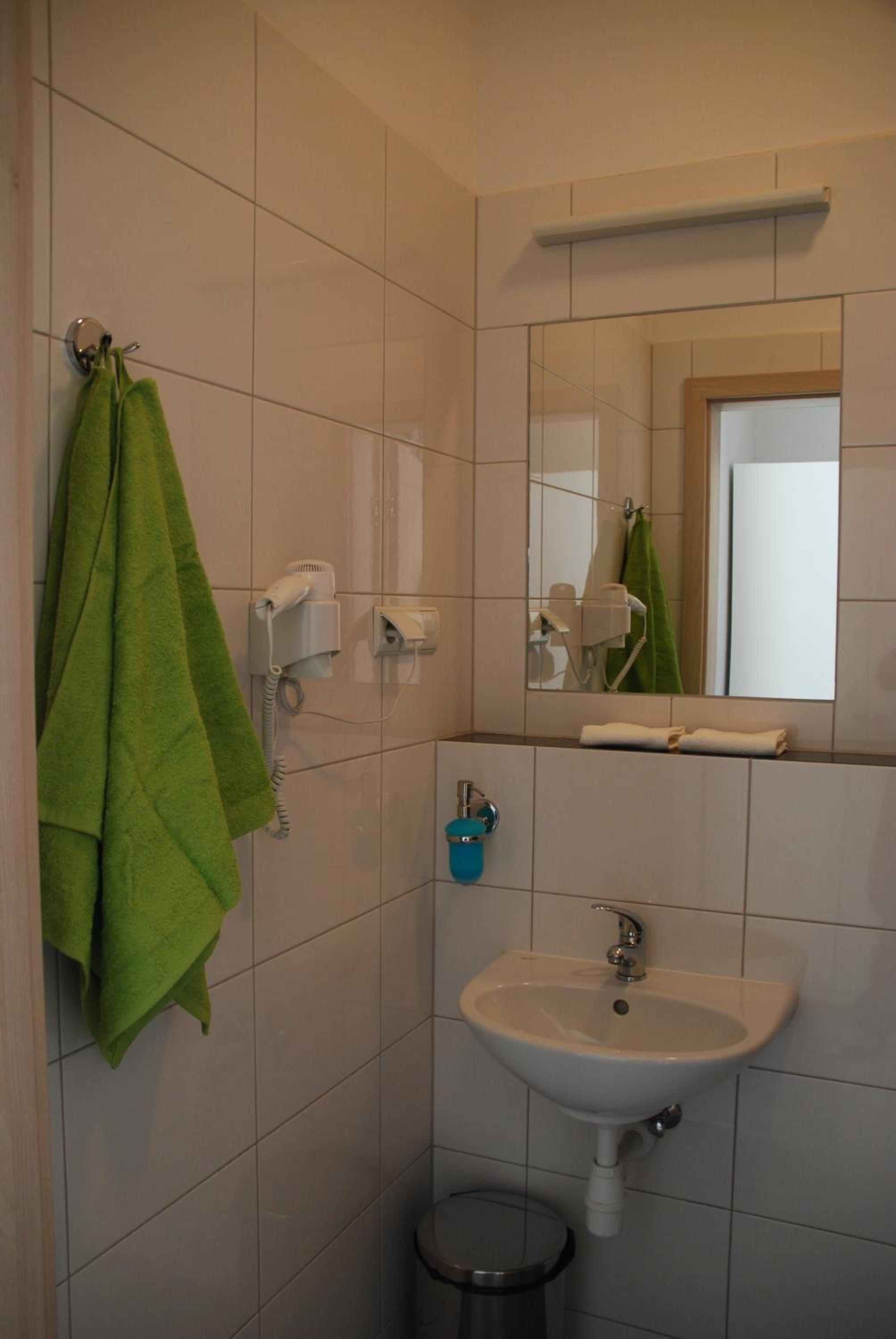 Single Room photo 2