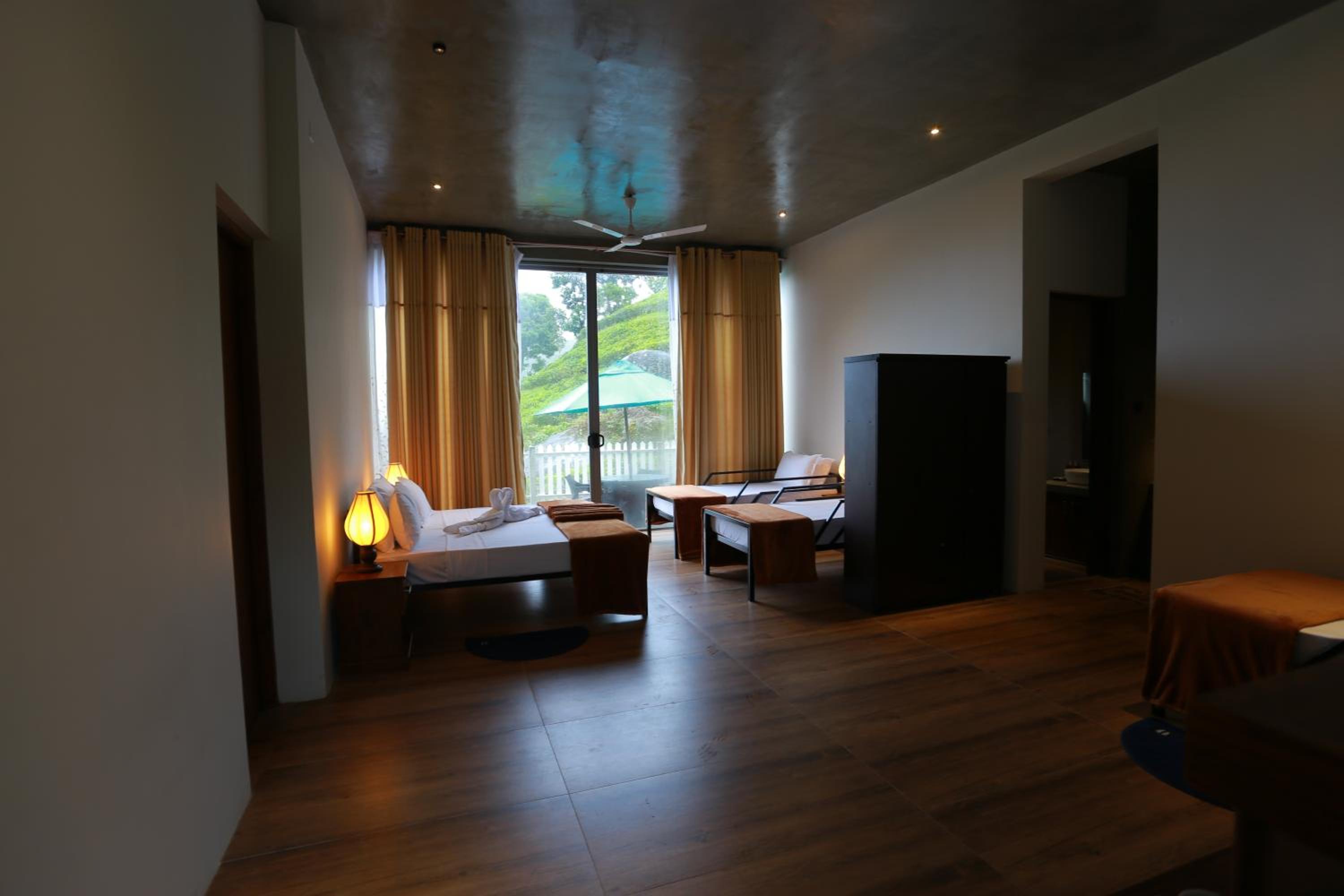Family Room with Garden View photo 1