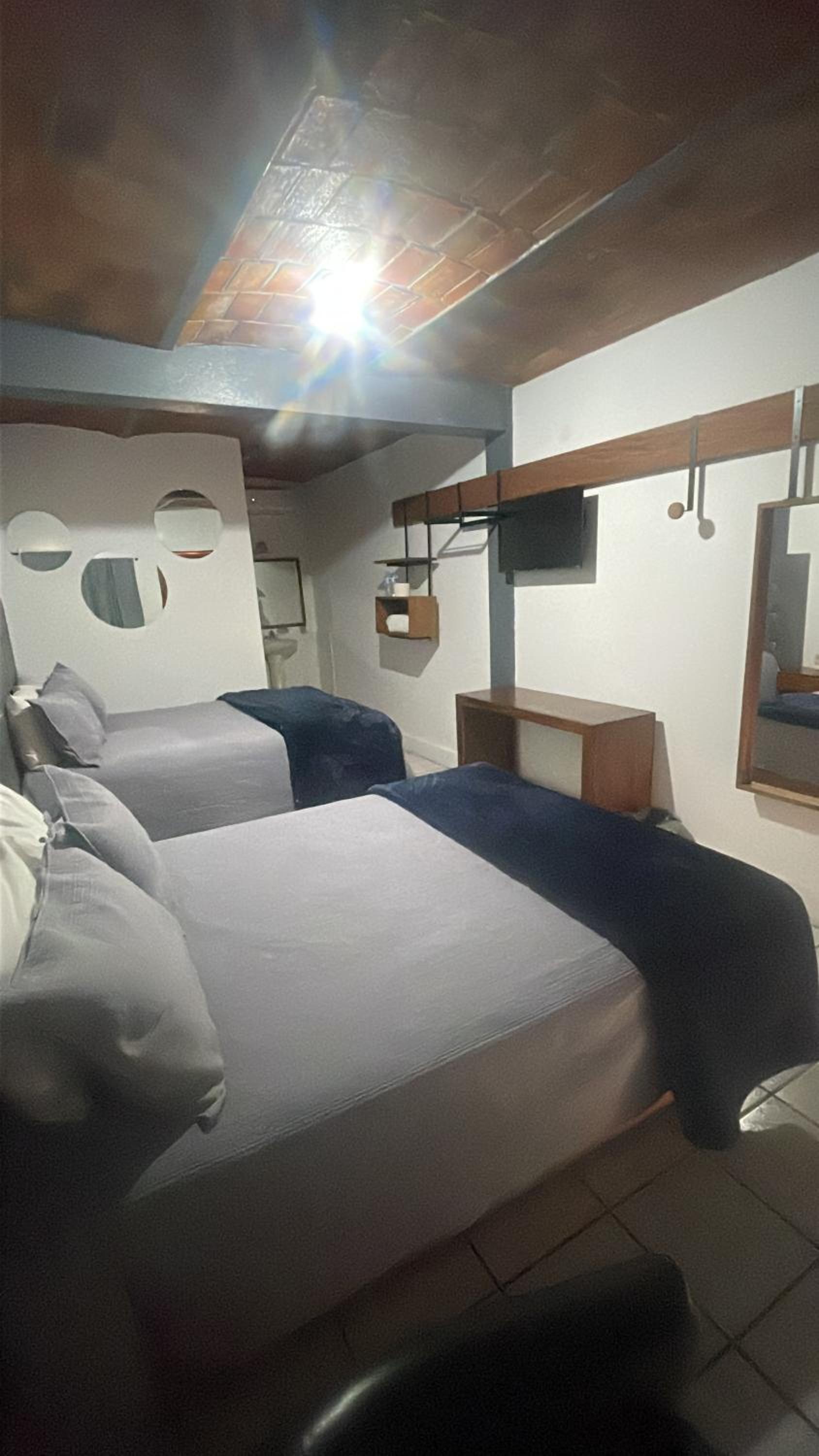Double Room with Two Double Beds photo 2