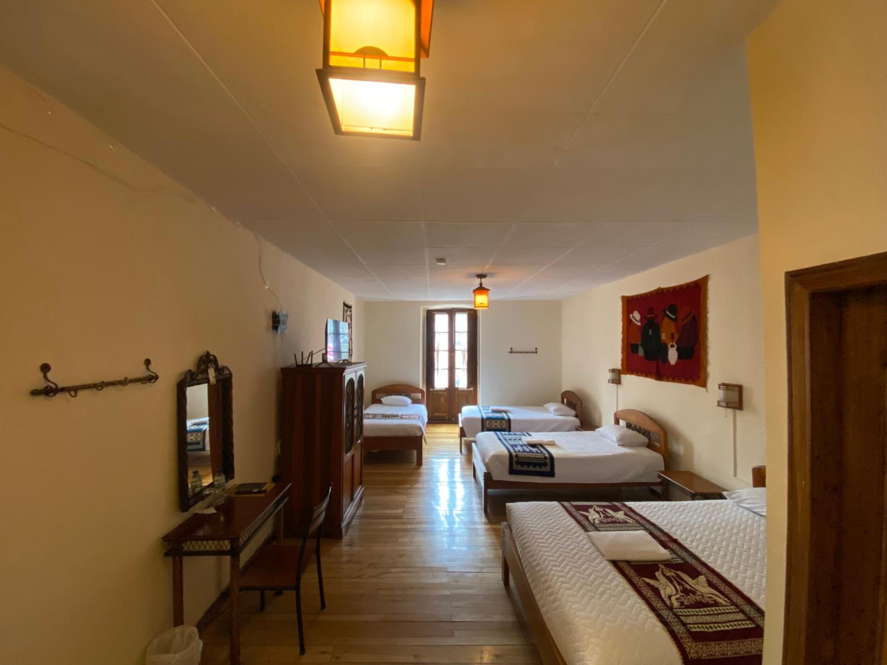 Classic Quadruple Room photo 2