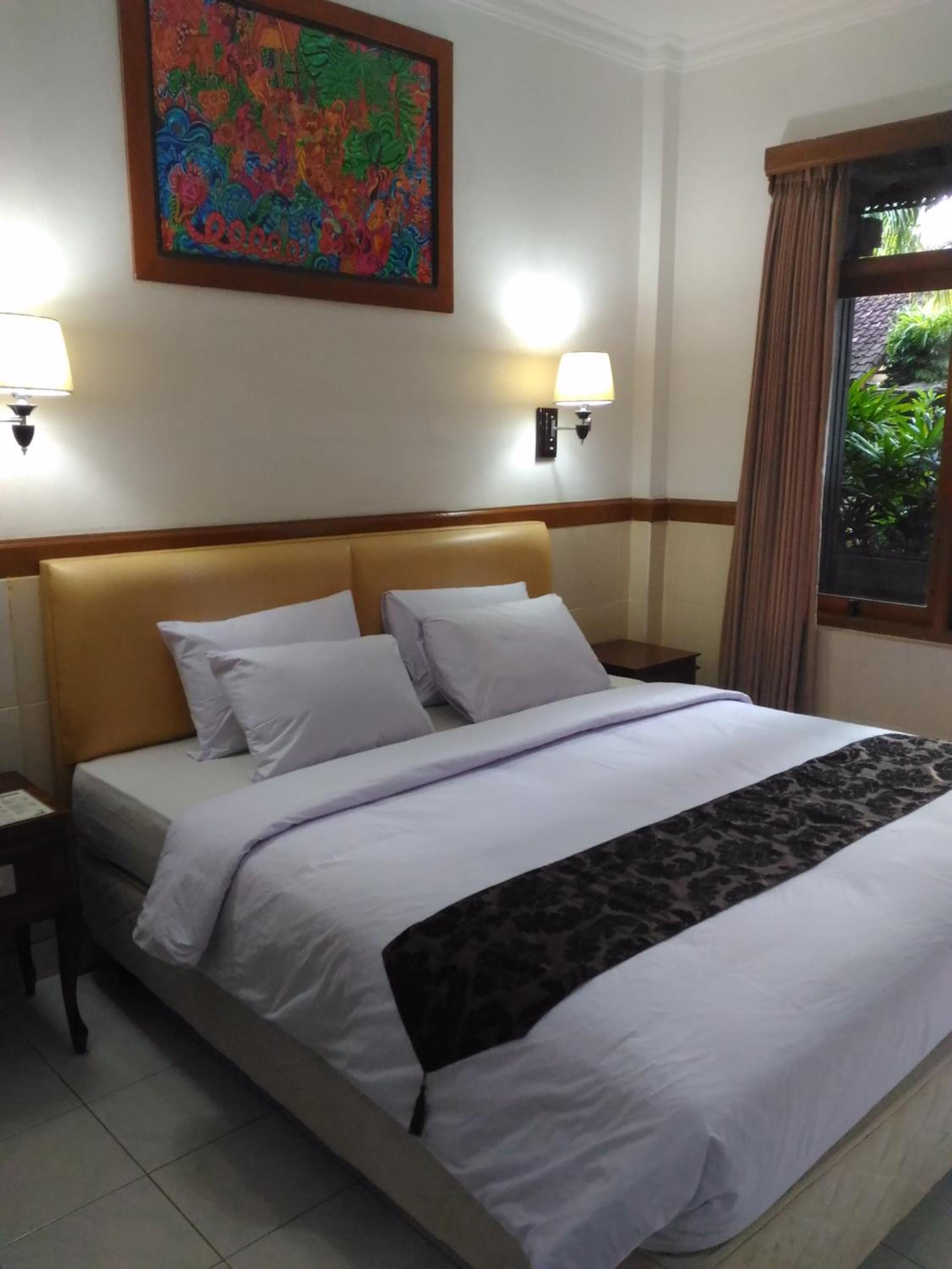 Deluxe Double or Twin Room for 1 Person - Photo 9