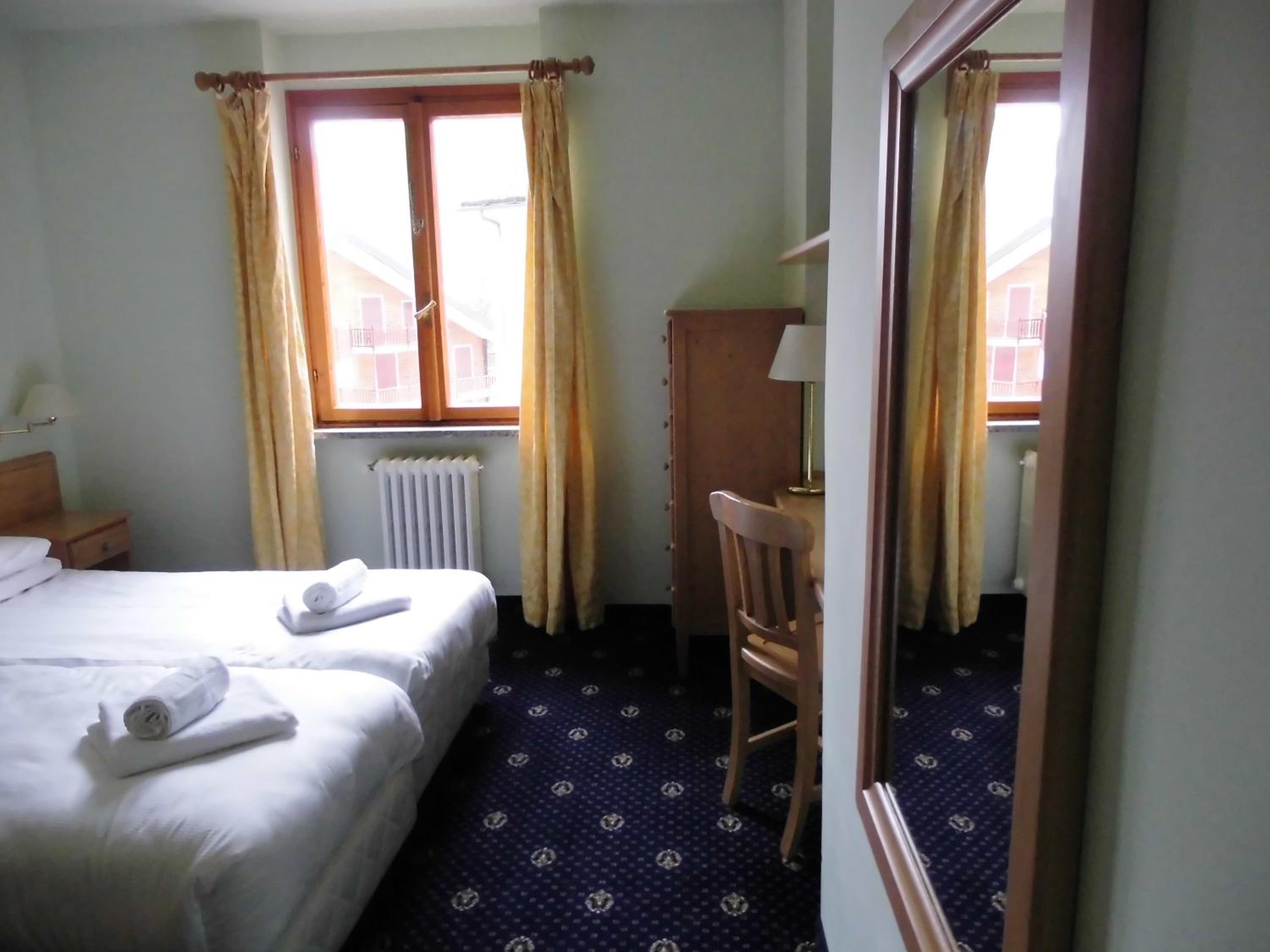 Double or Twin Room with View photo 3