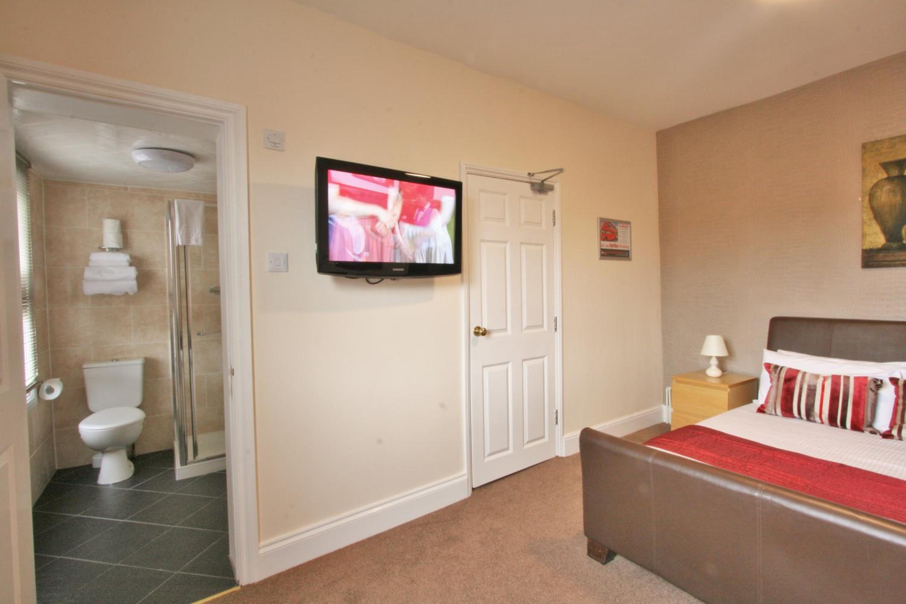 En Suite Double Room - Photo 4