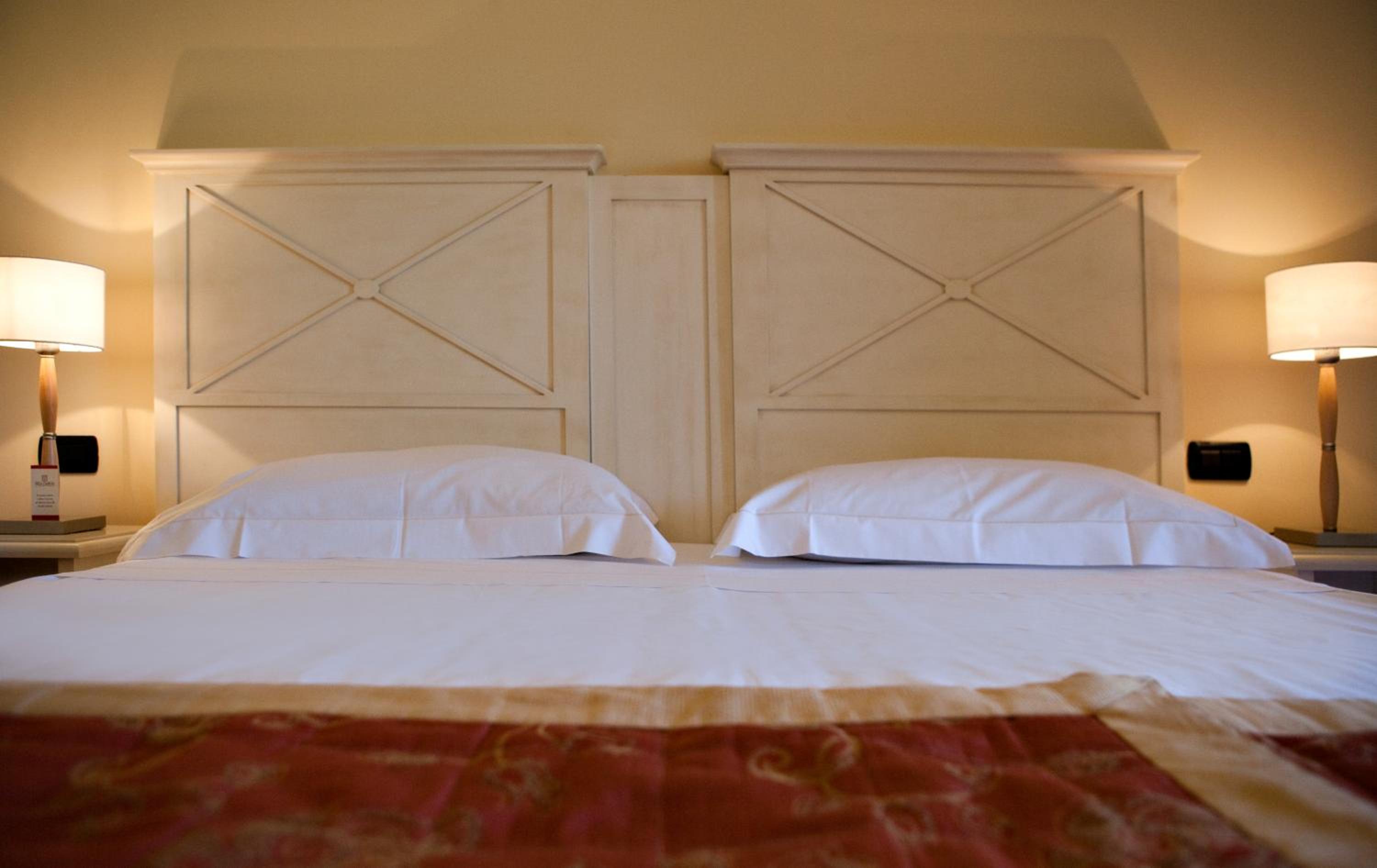 Classic Double or Twin Room - Photo 5
