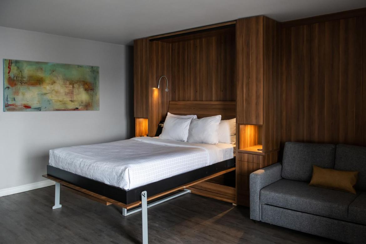 King Room with Lake View