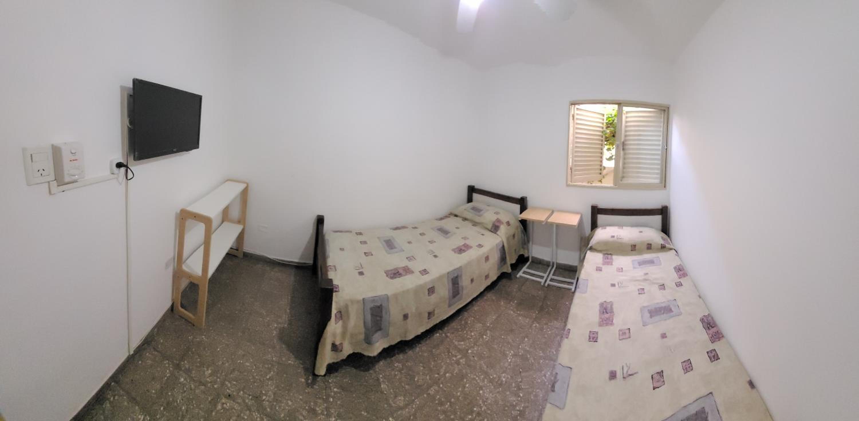 Standard Single Room with Shared Bathroom