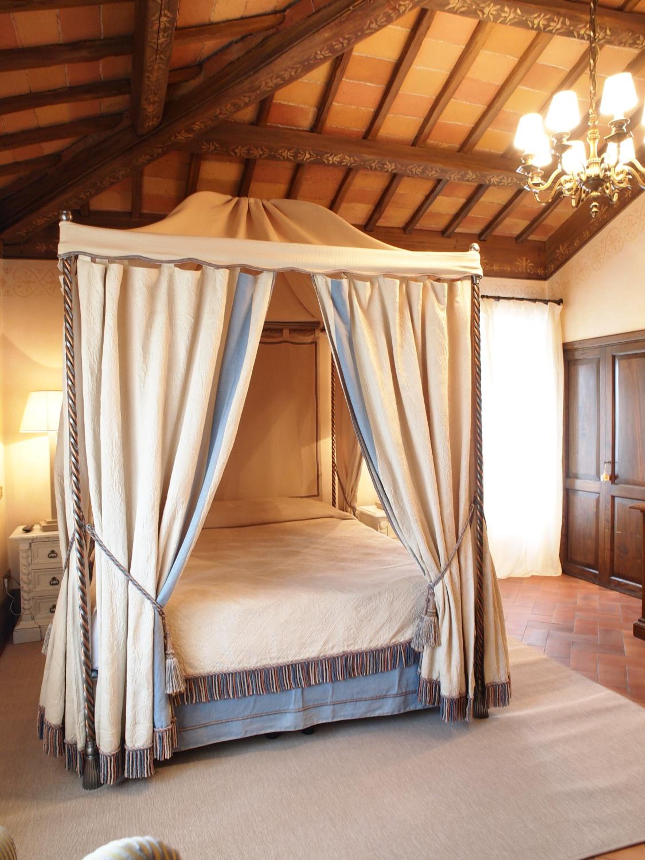 Superior Room - Photo 11