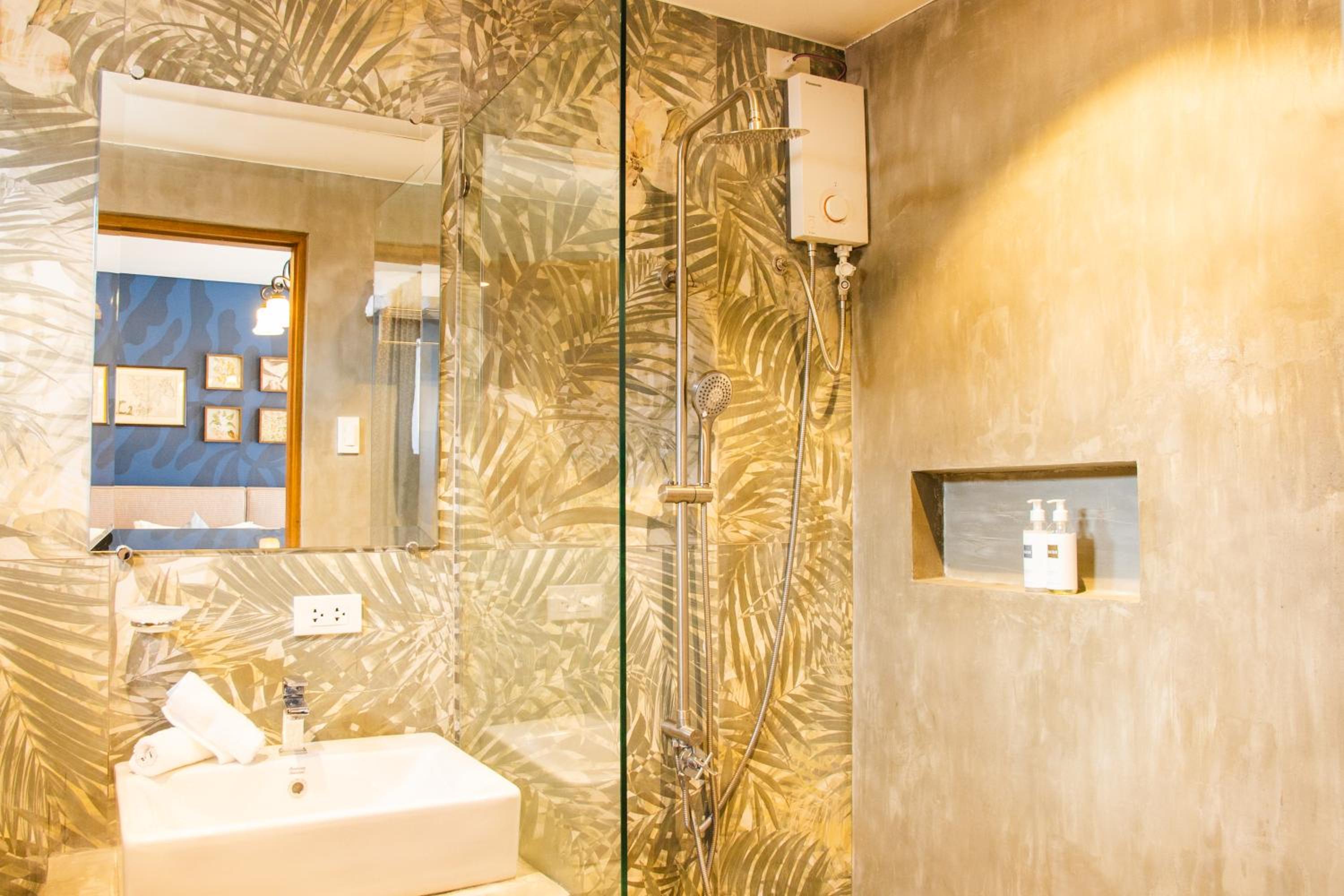 Executive Suite photo 3
