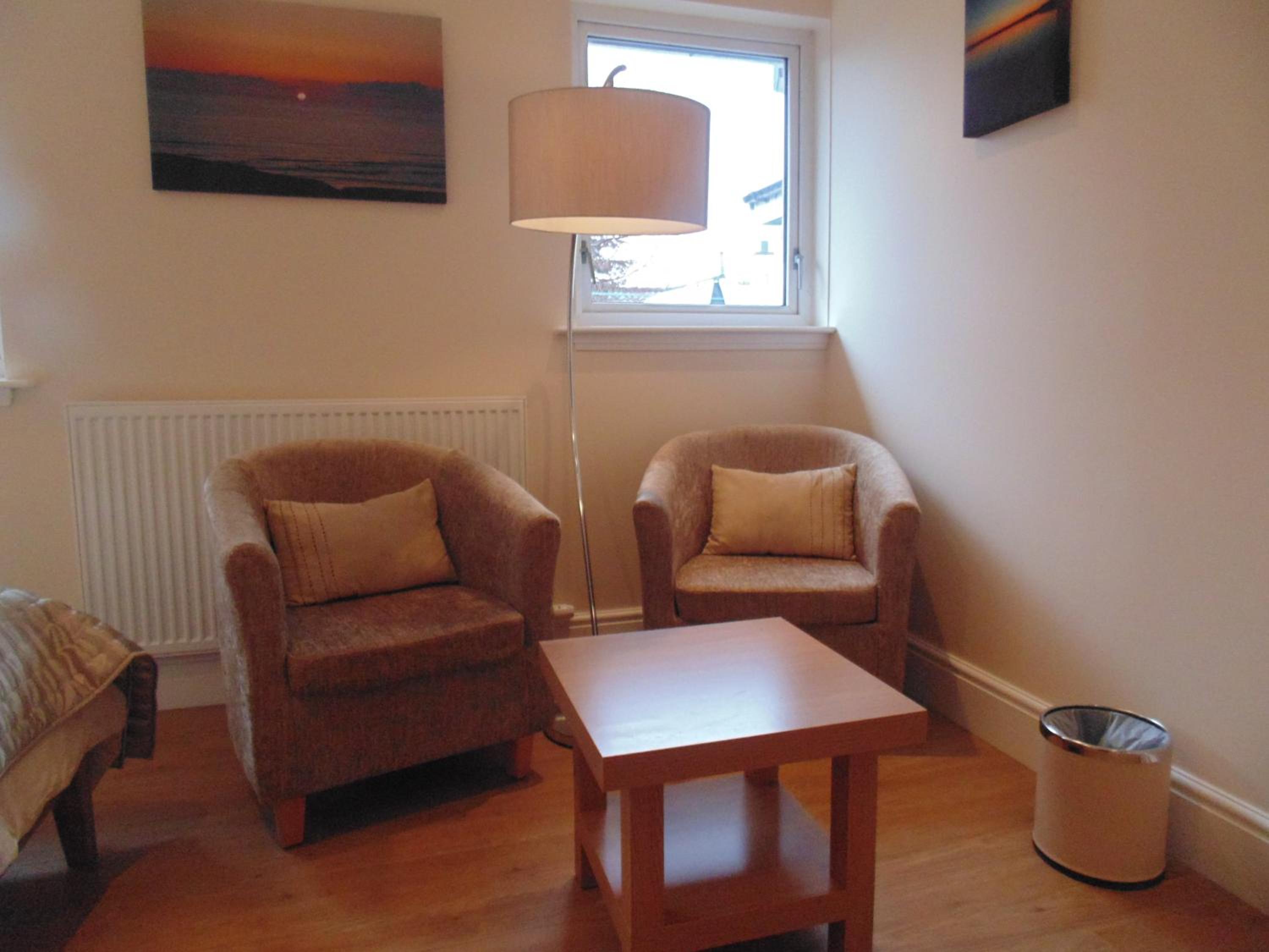 Deluxe King Room photo 2