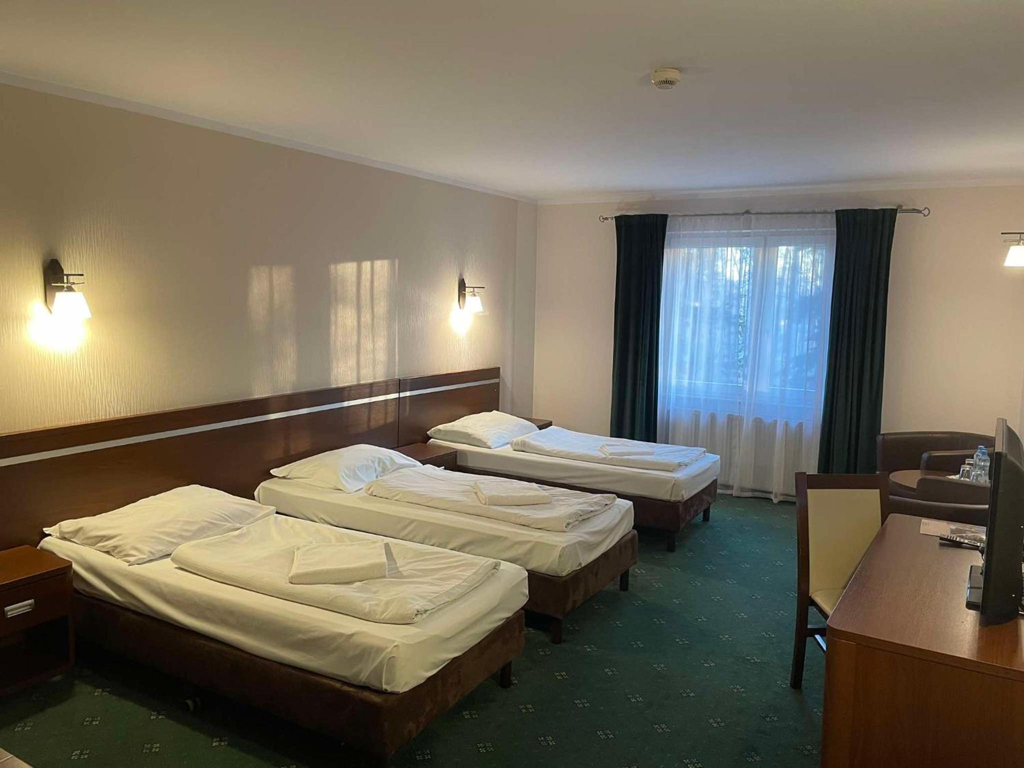 Standard Triple Room - Photo 1