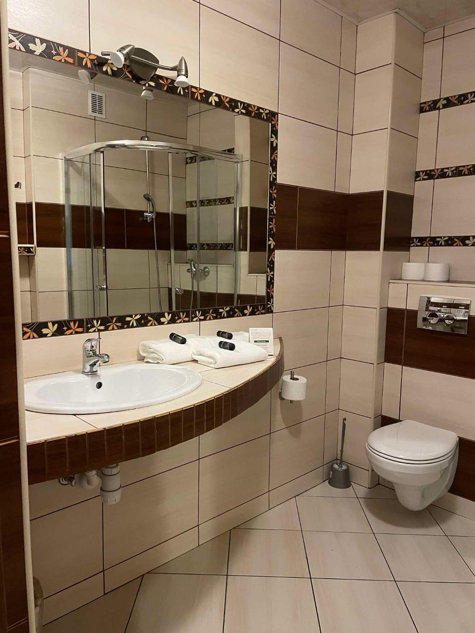 Standard Triple Room - Photo 5