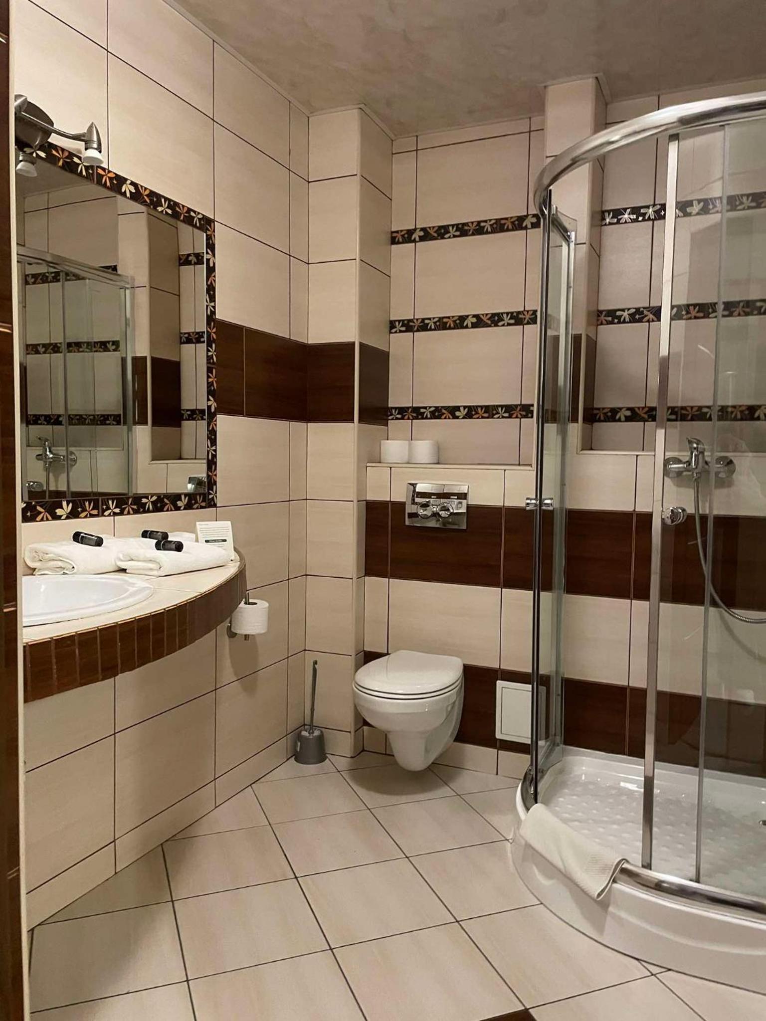 Standard Triple Room - Photo 2