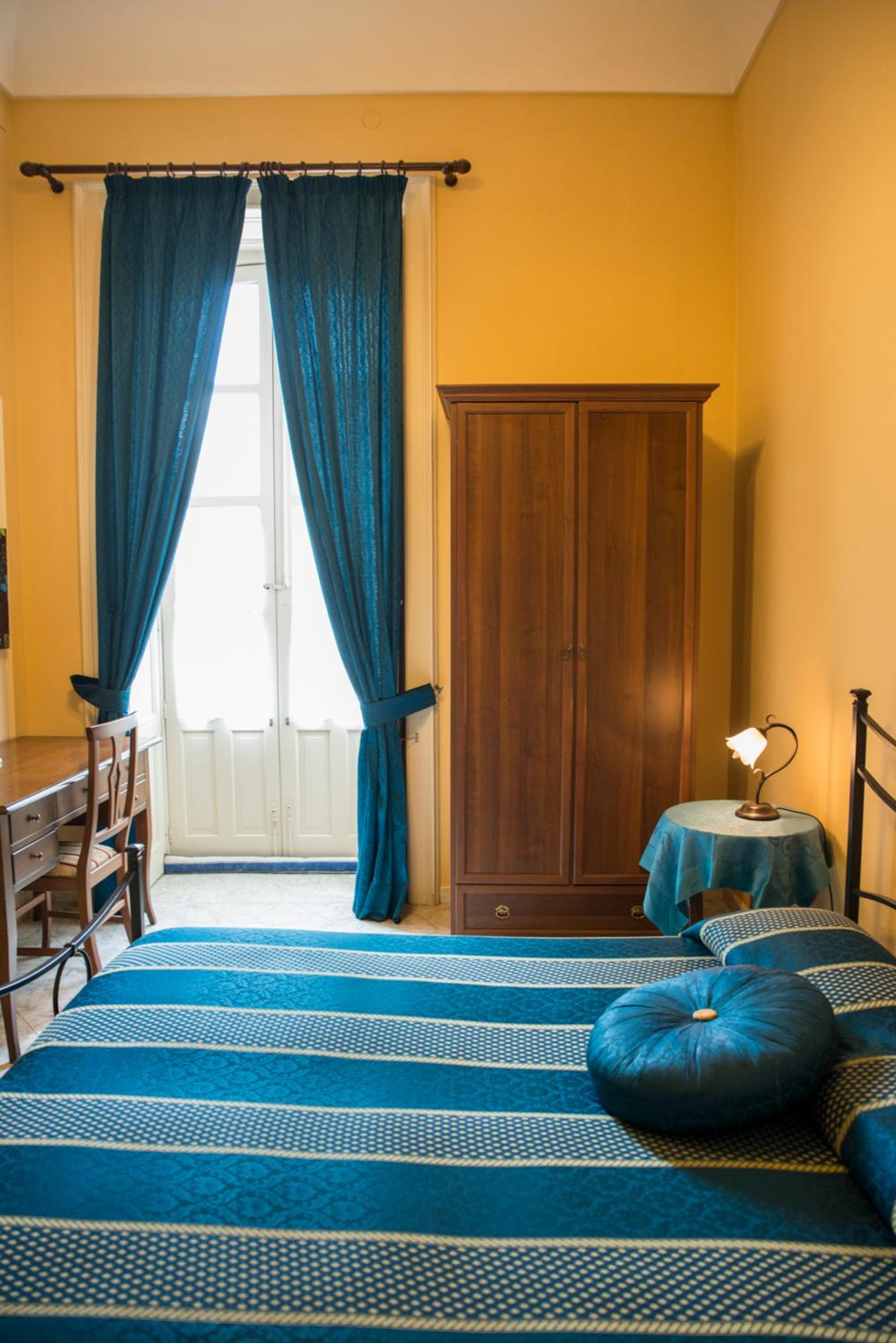 Double Room with Private External Bathroom