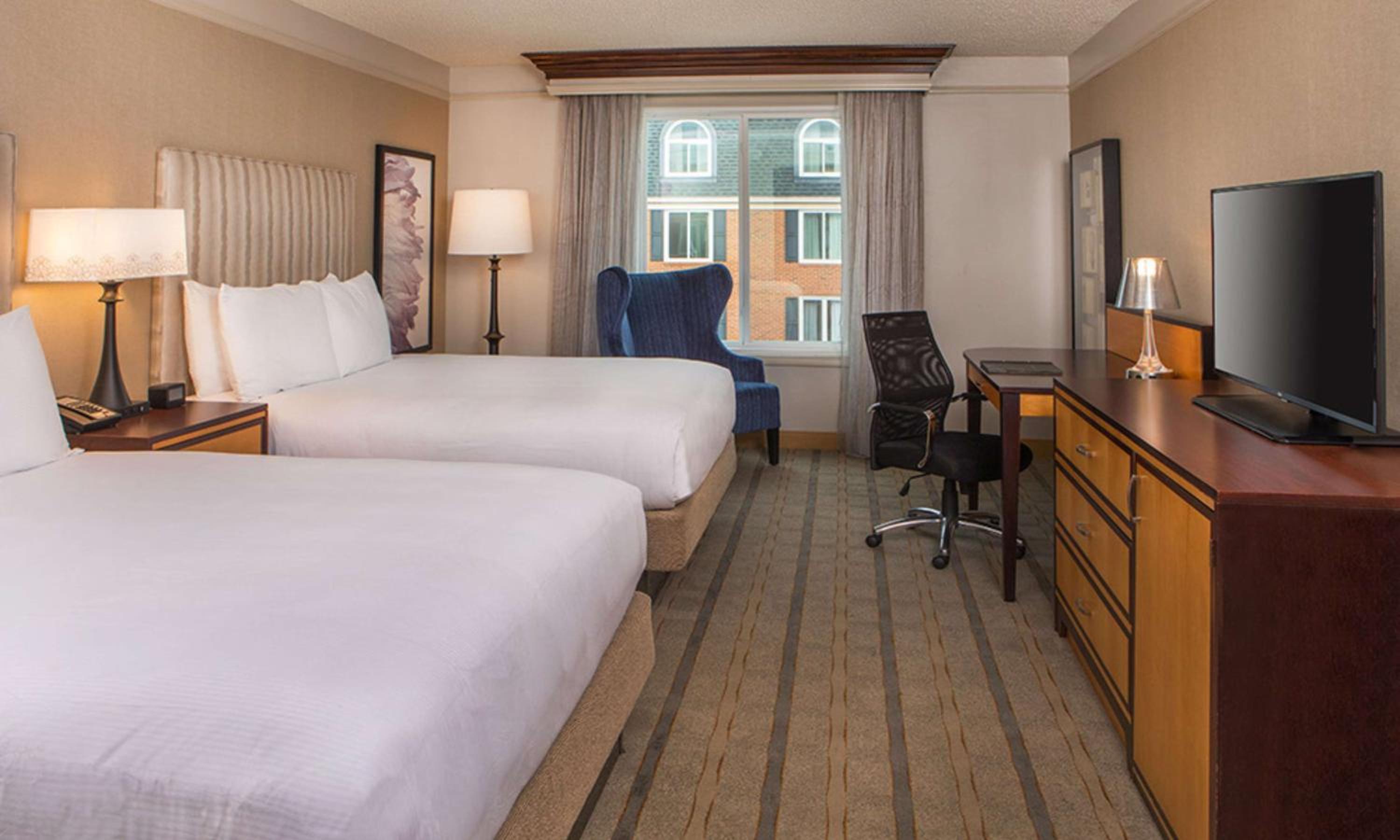 Superior Queen Room with Two Queen Beds - Photo 3