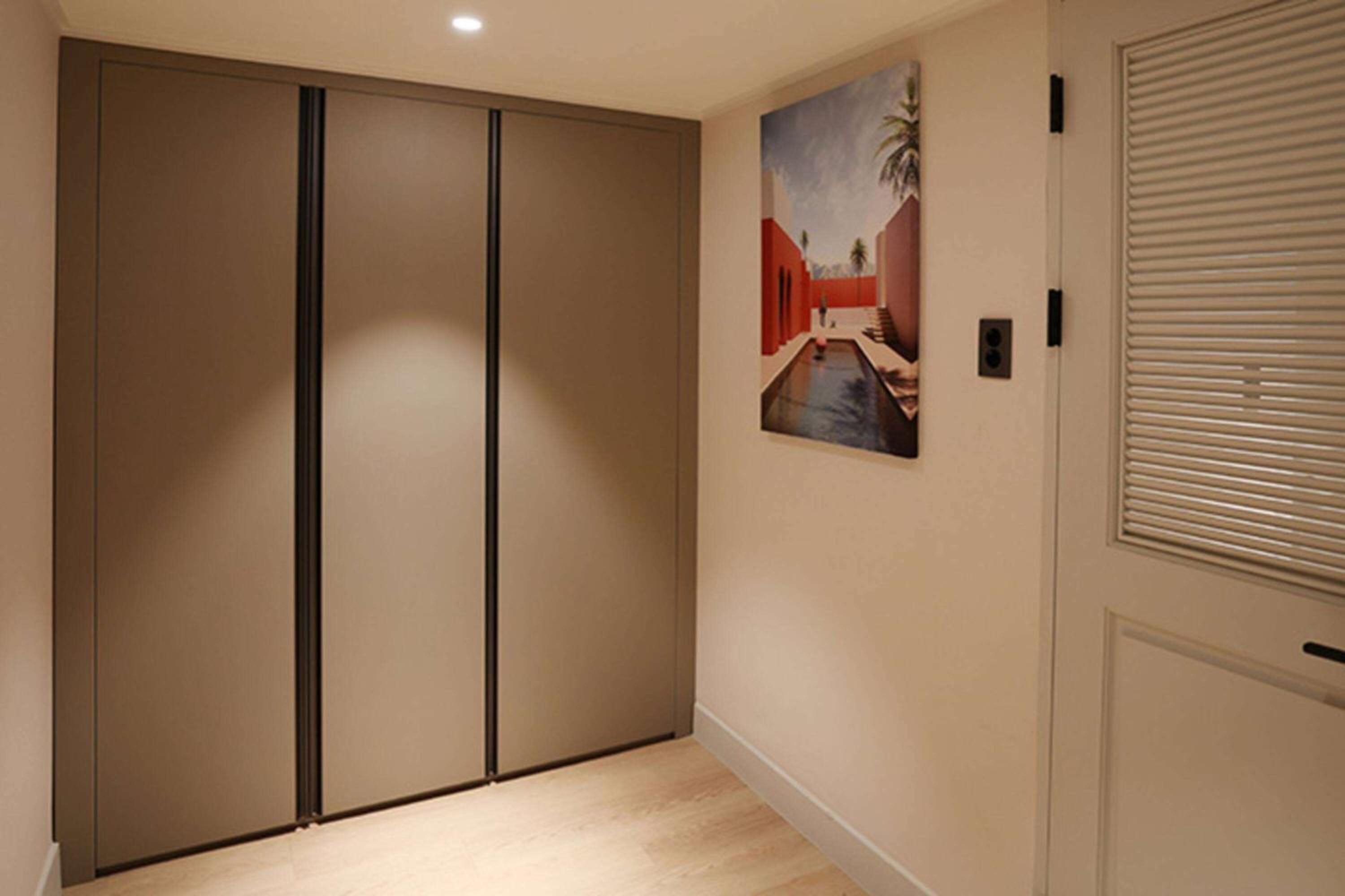 Executive Suite with Two Double Beds - Non-Smoking
