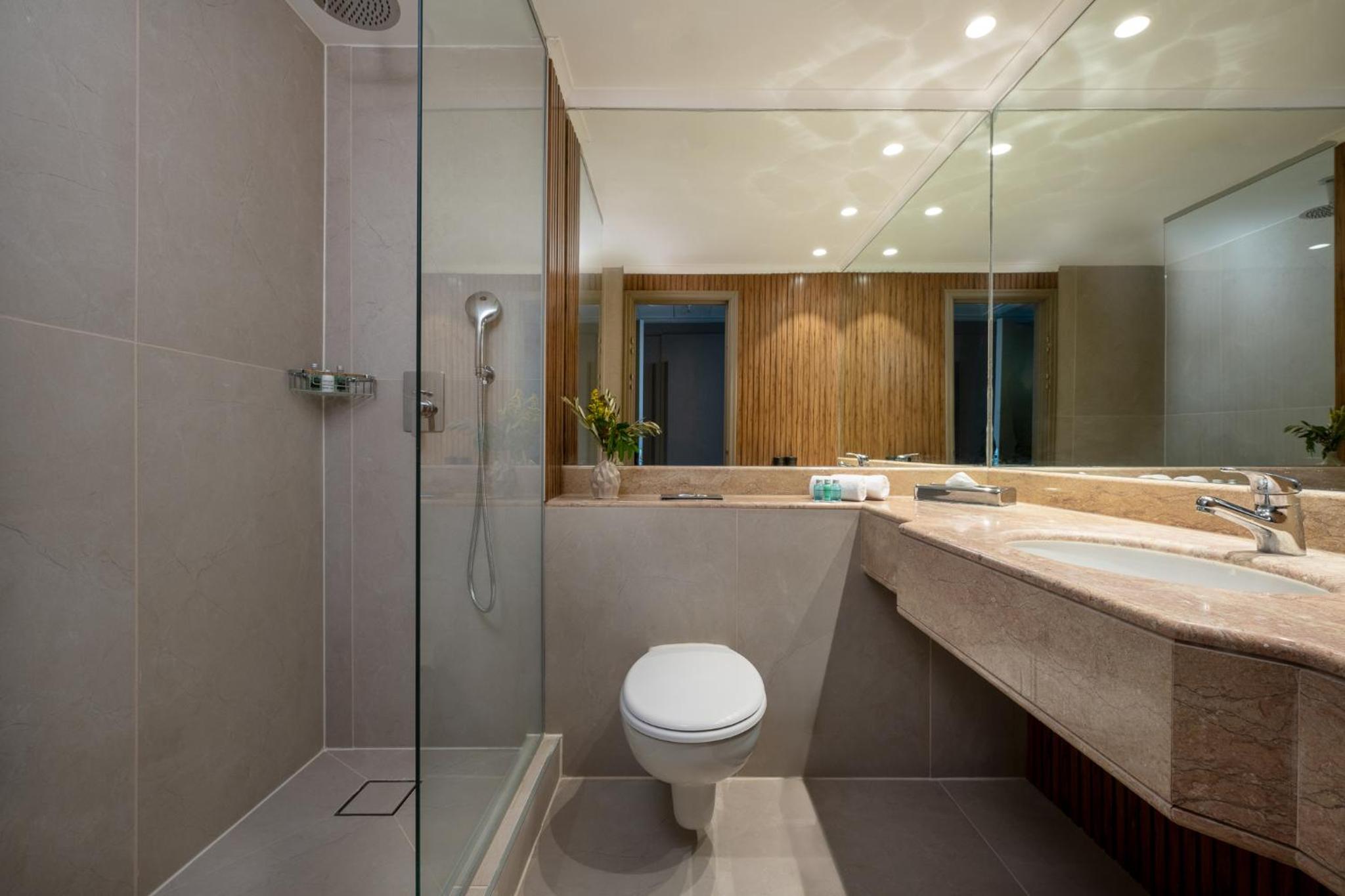 Executive Junior Suite